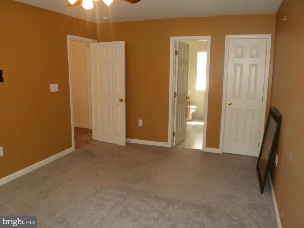 WILLOW WOODS - Residential