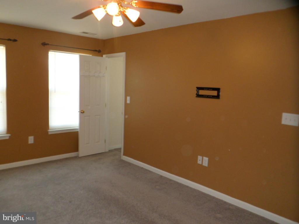 WILLOW WOODS - Residential