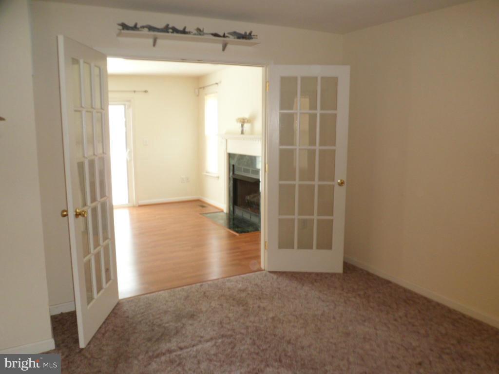 WILLOW WOODS - Residential