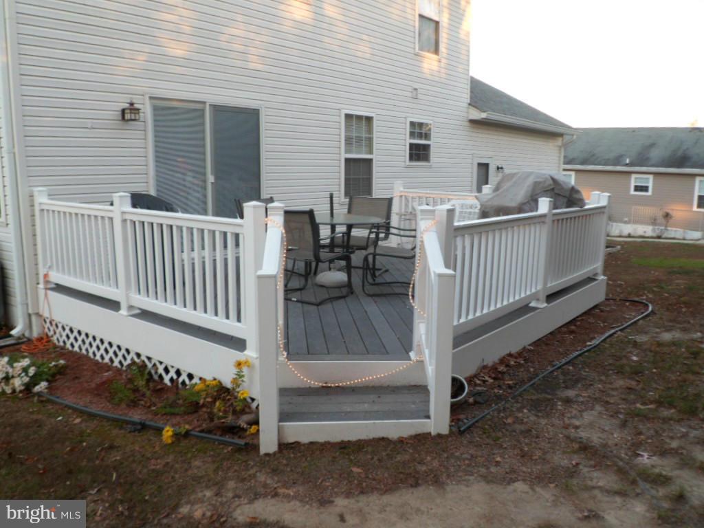 WILLOW WOODS - Residential