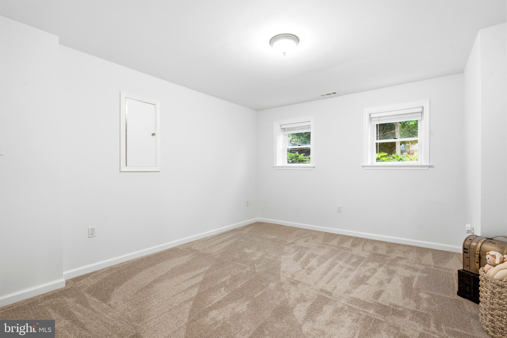 NORTH CHESAPEAKE BEACH - Residential