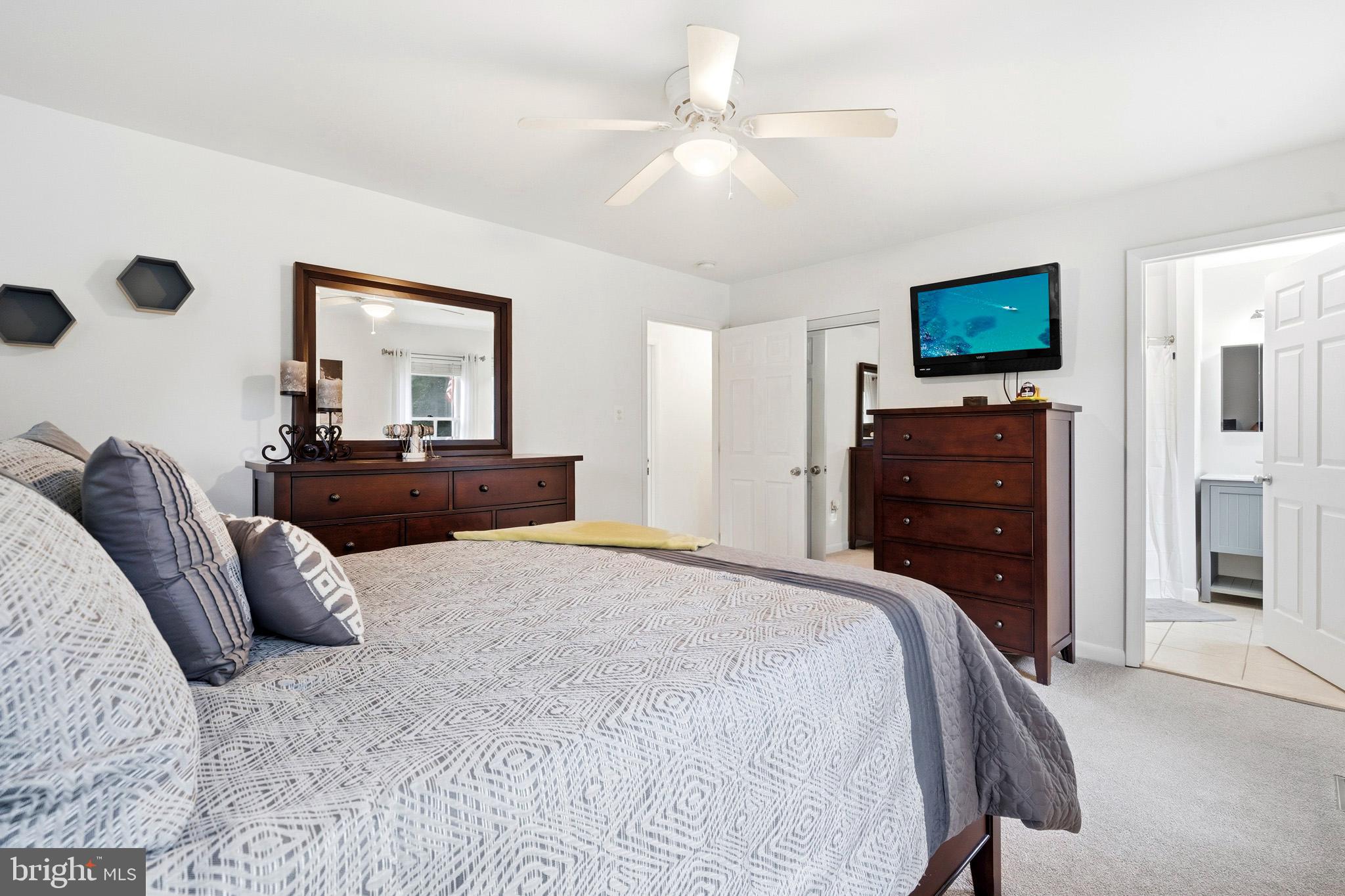 NORTH CHESAPEAKE BEACH - Residential