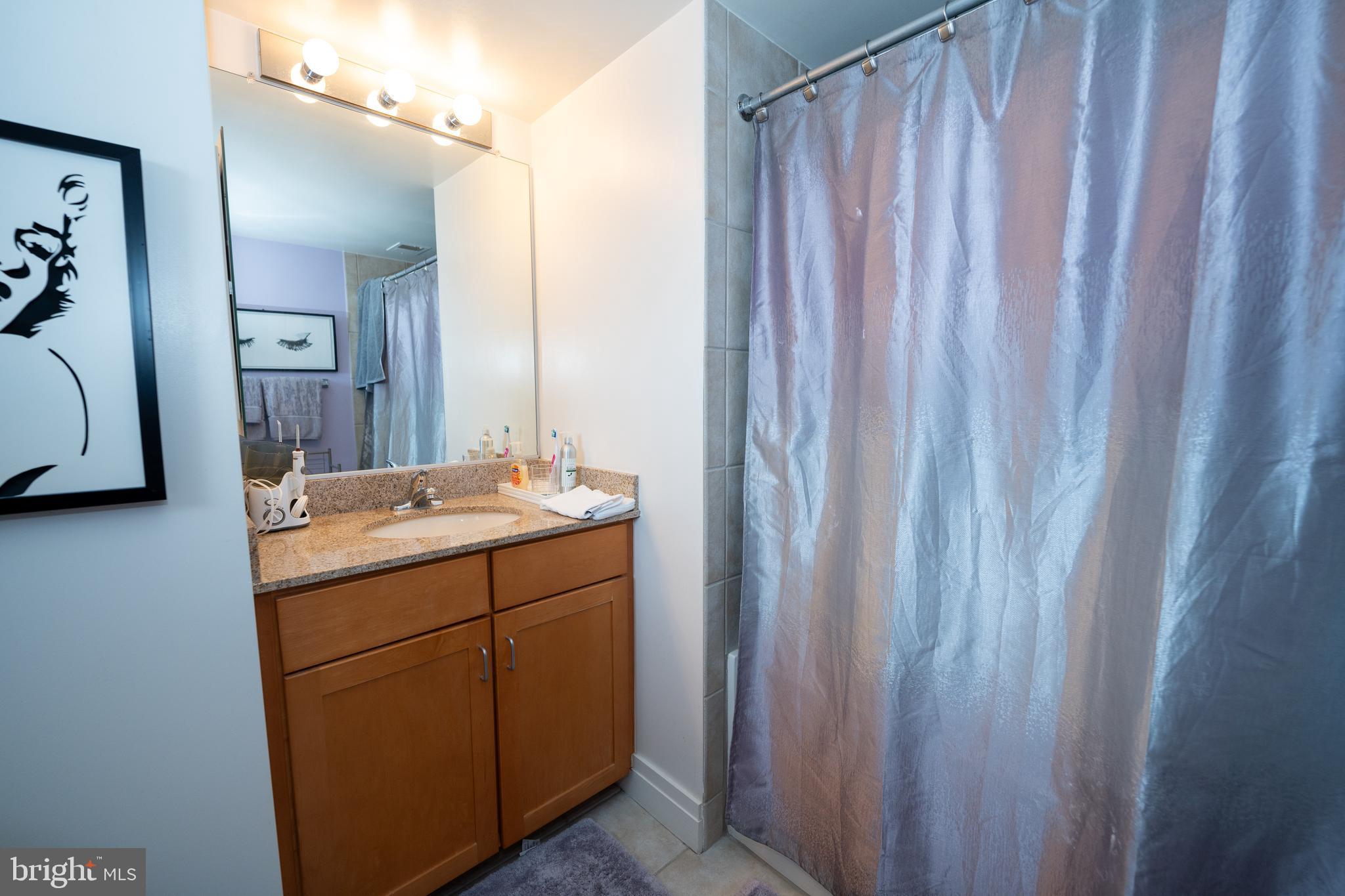 INNER HARBOR - Residential Lease