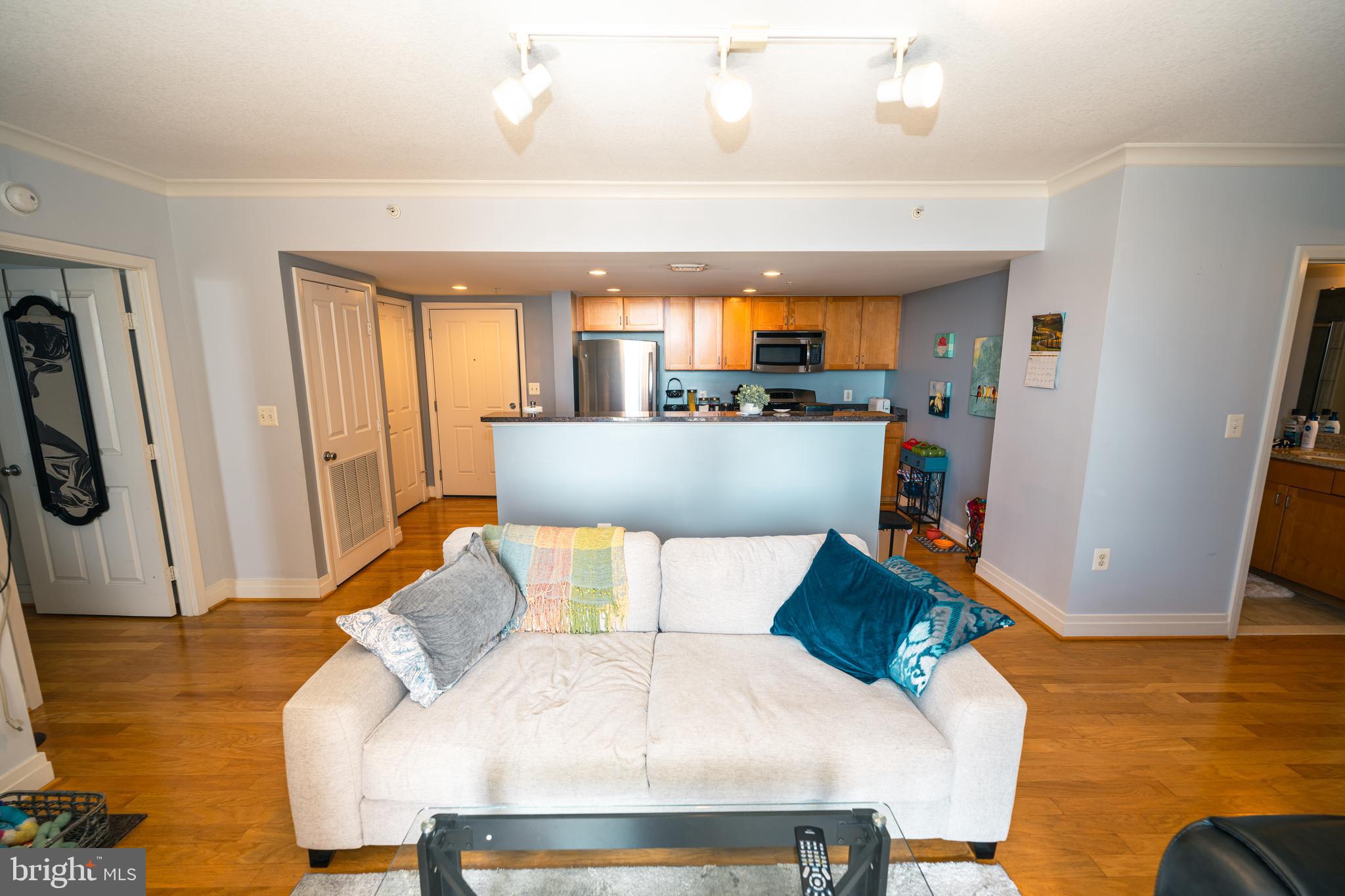 INNER HARBOR - Residential Lease