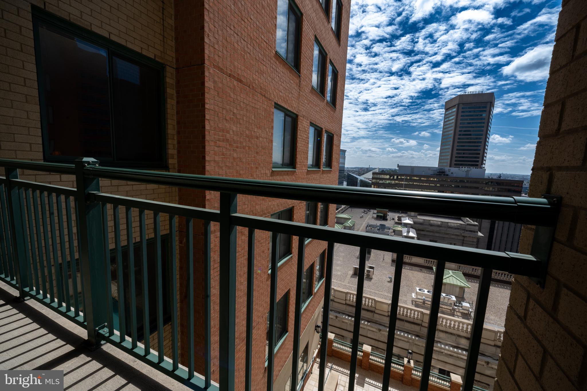 INNER HARBOR - Residential Lease