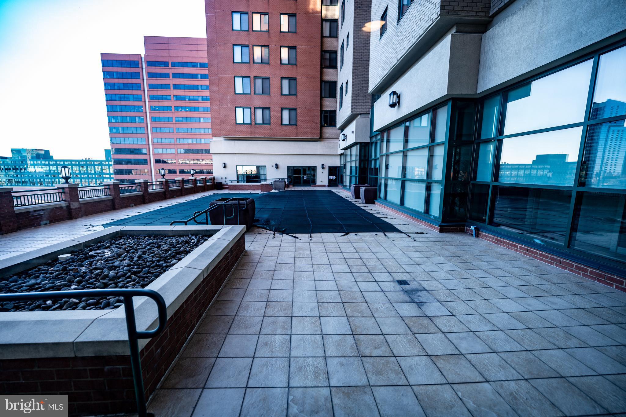 INNER HARBOR - Residential Lease