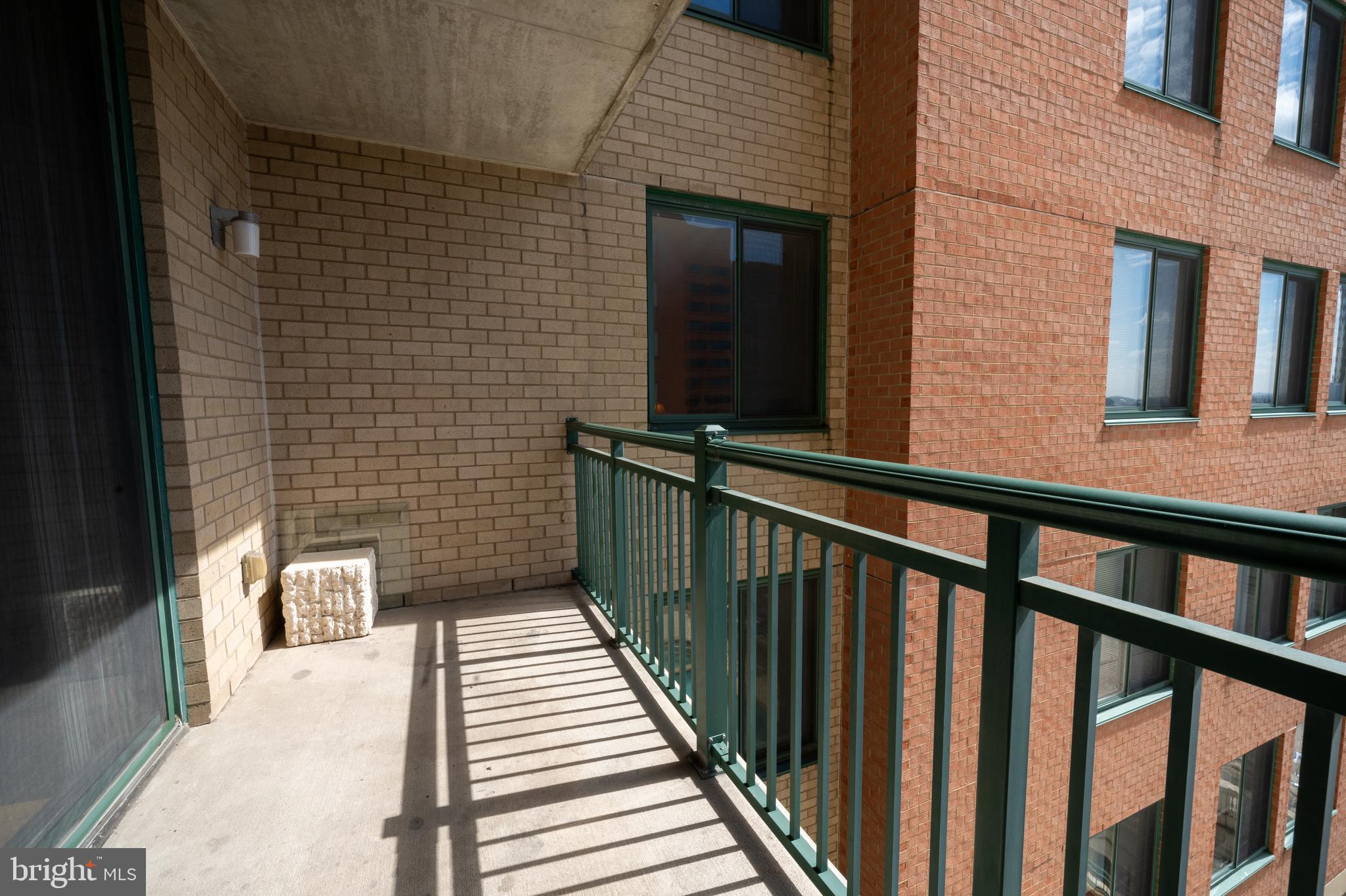 INNER HARBOR - Residential Lease