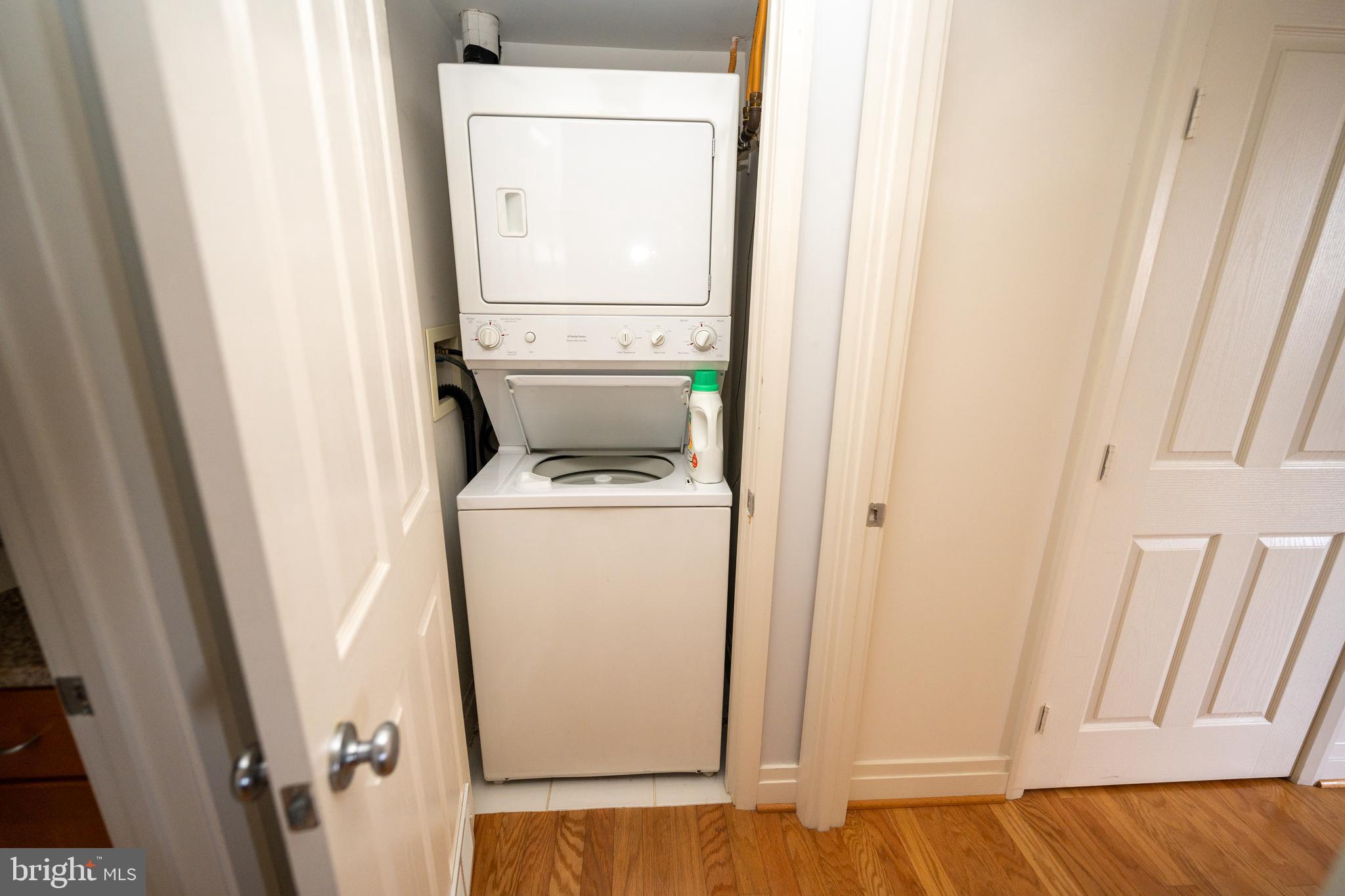 INNER HARBOR - Residential Lease