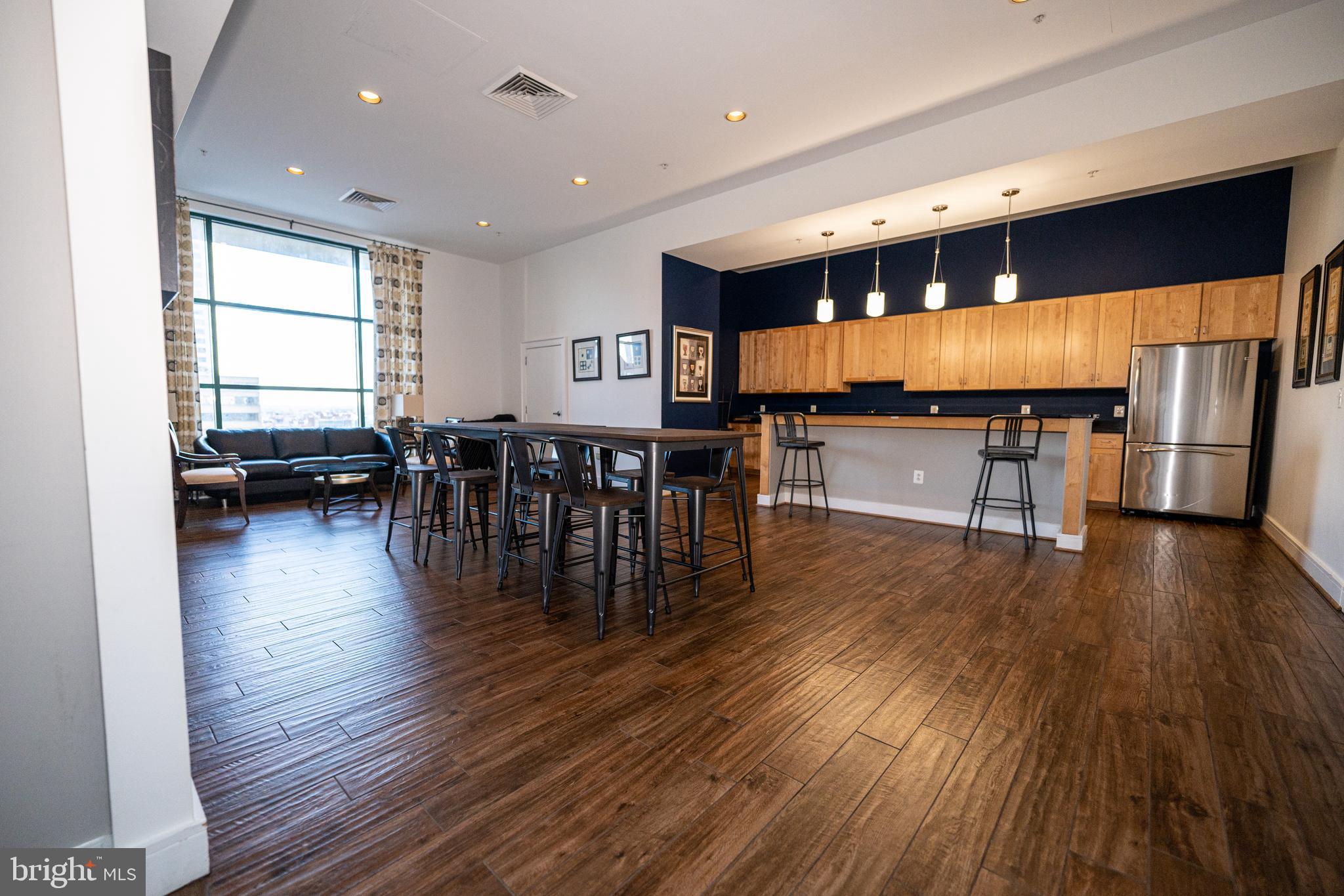 INNER HARBOR - Residential Lease