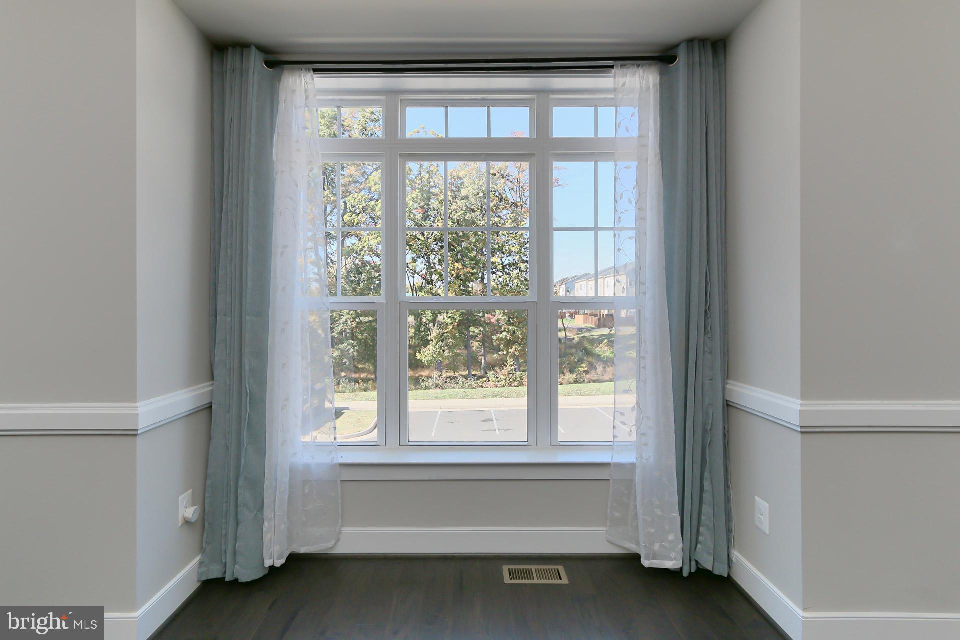 MAYFAIR - Residential