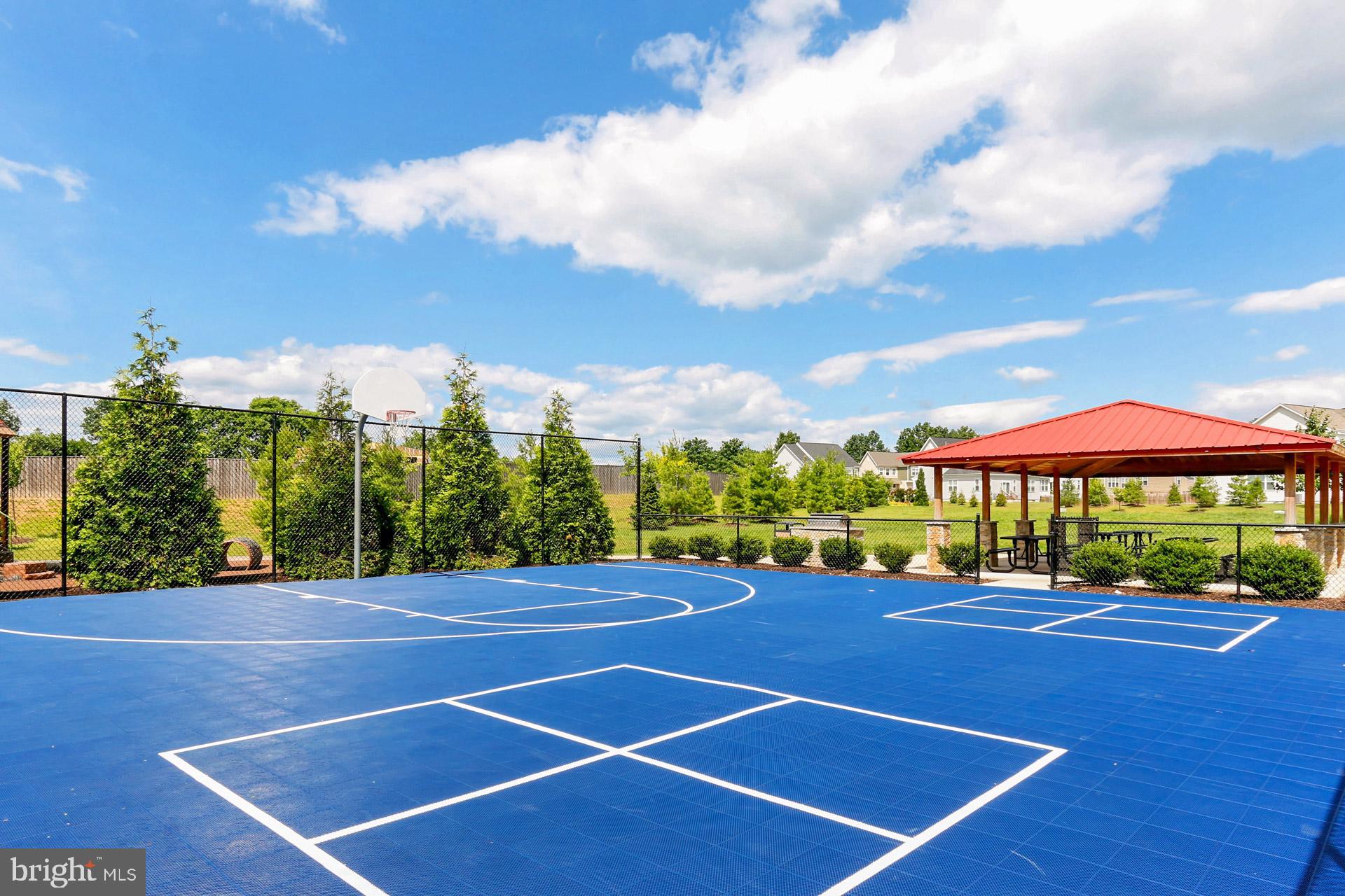 MAYFAIR - Residential