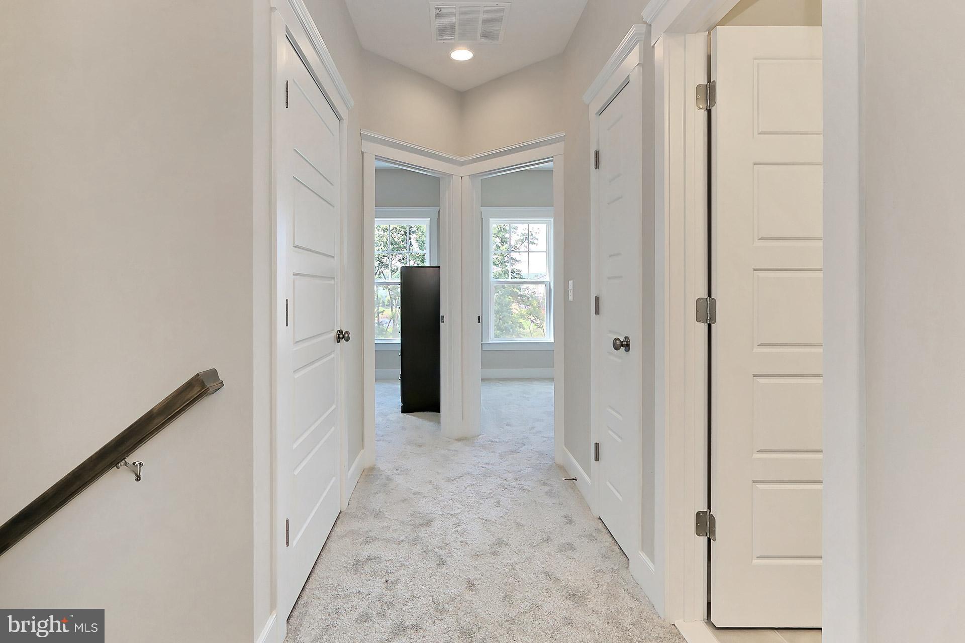 MAYFAIR - Residential