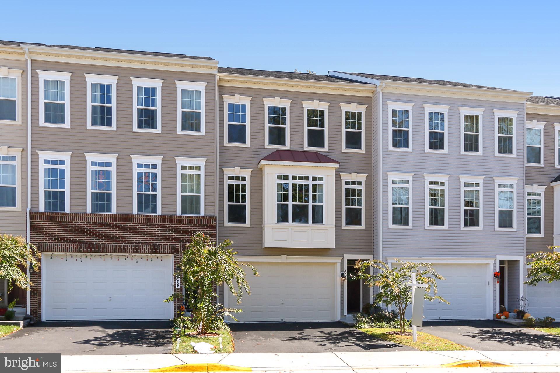 MAYFAIR - Residential