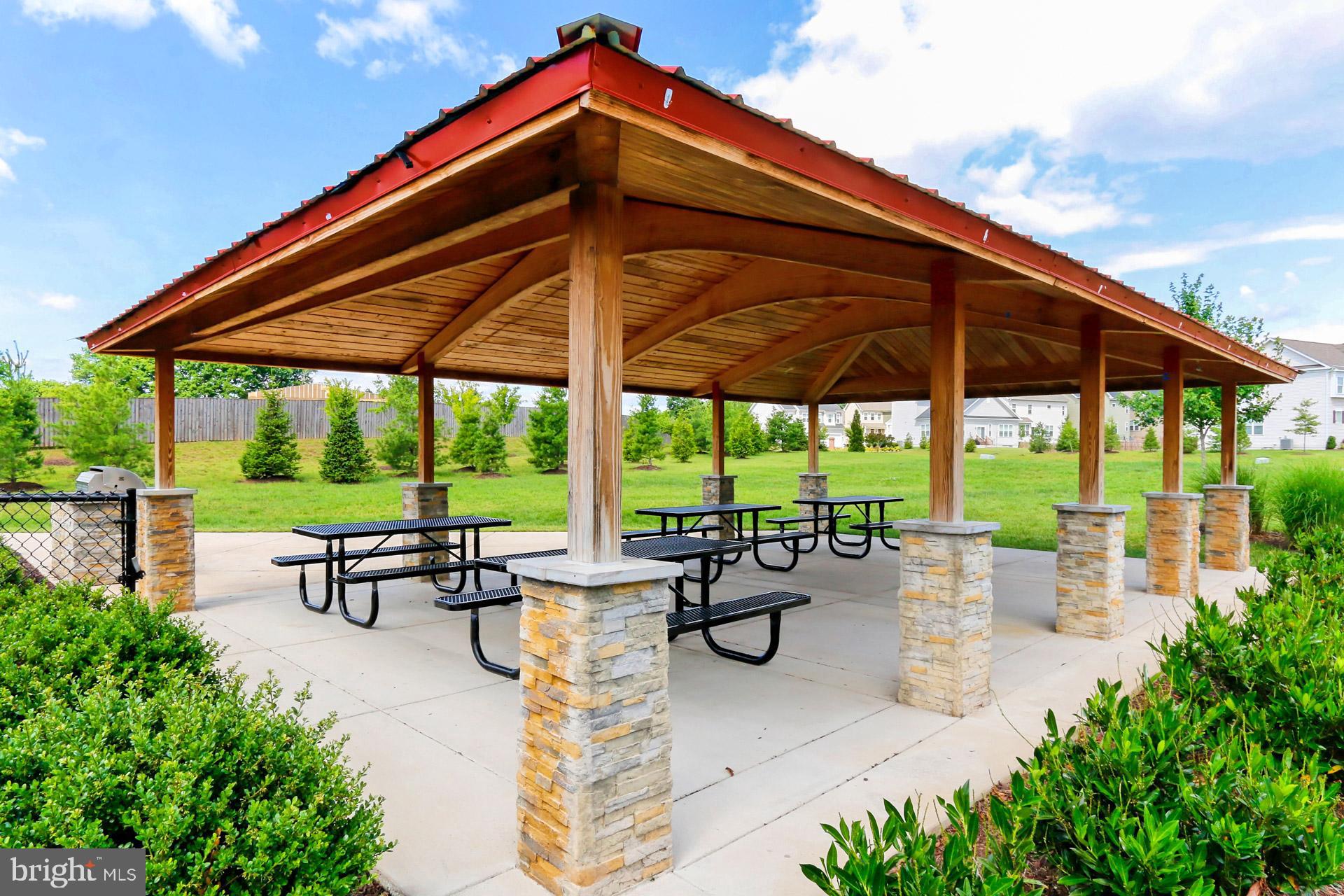 MAYFAIR - Residential