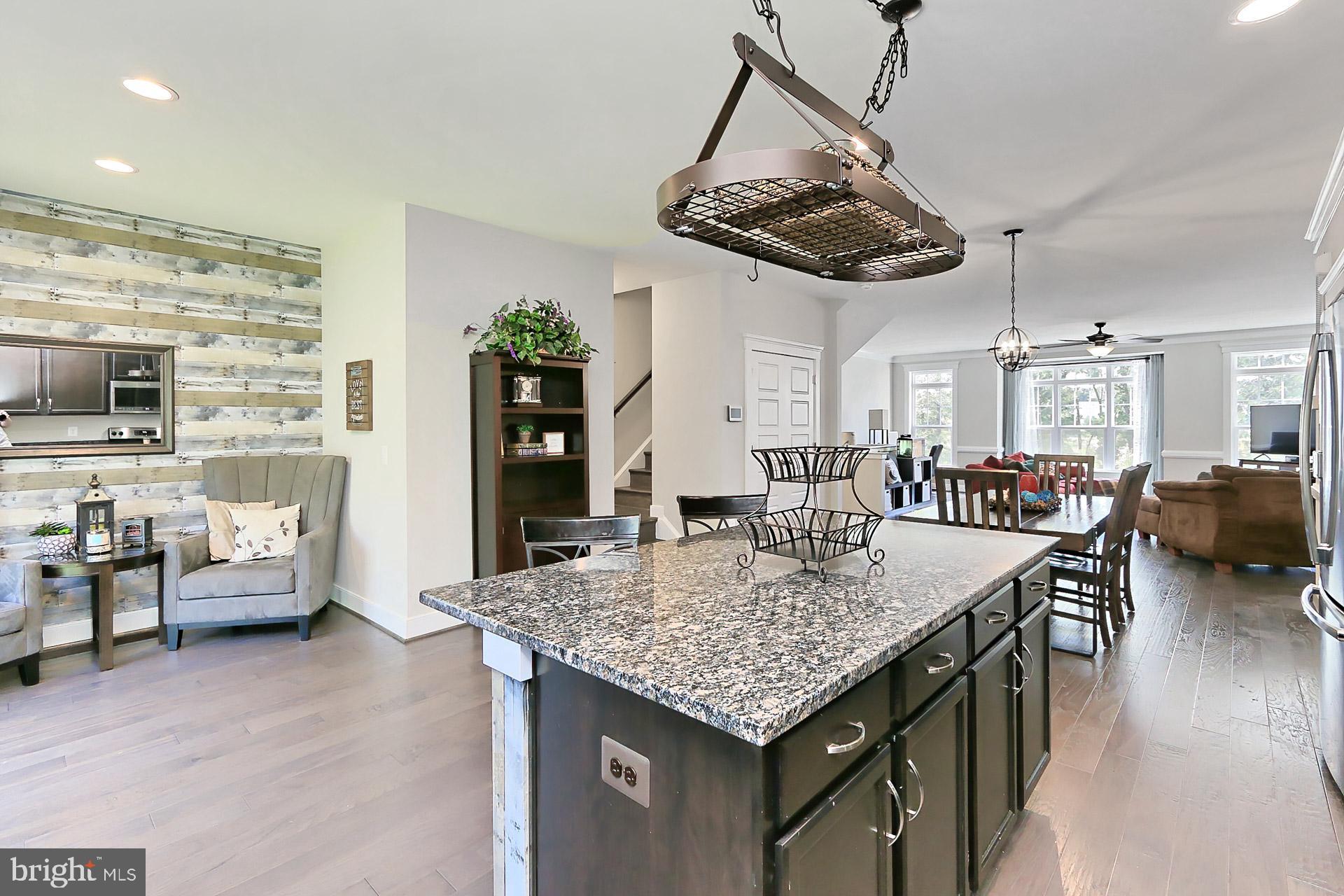 MAYFAIR - Residential