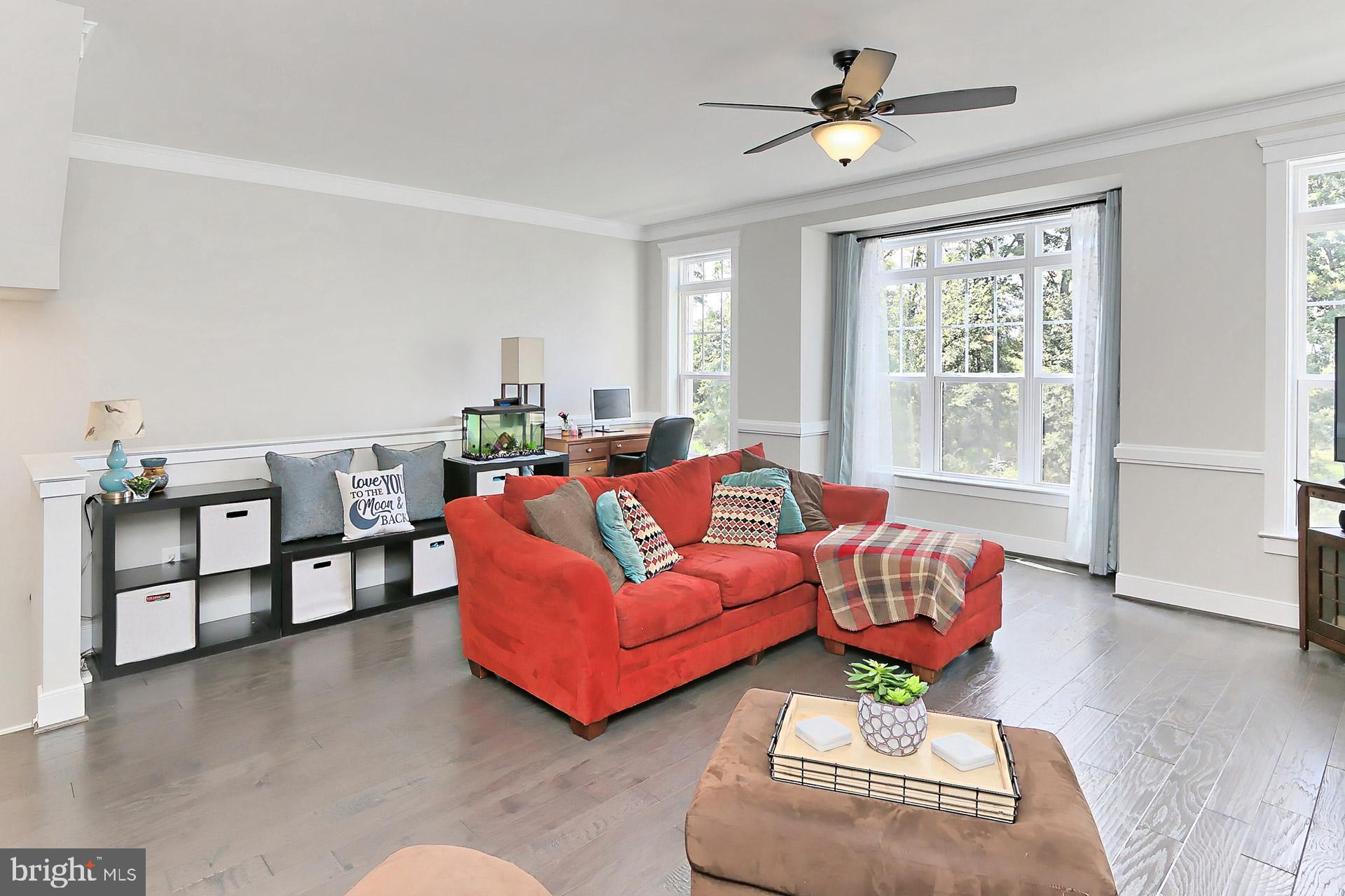 MAYFAIR - Residential