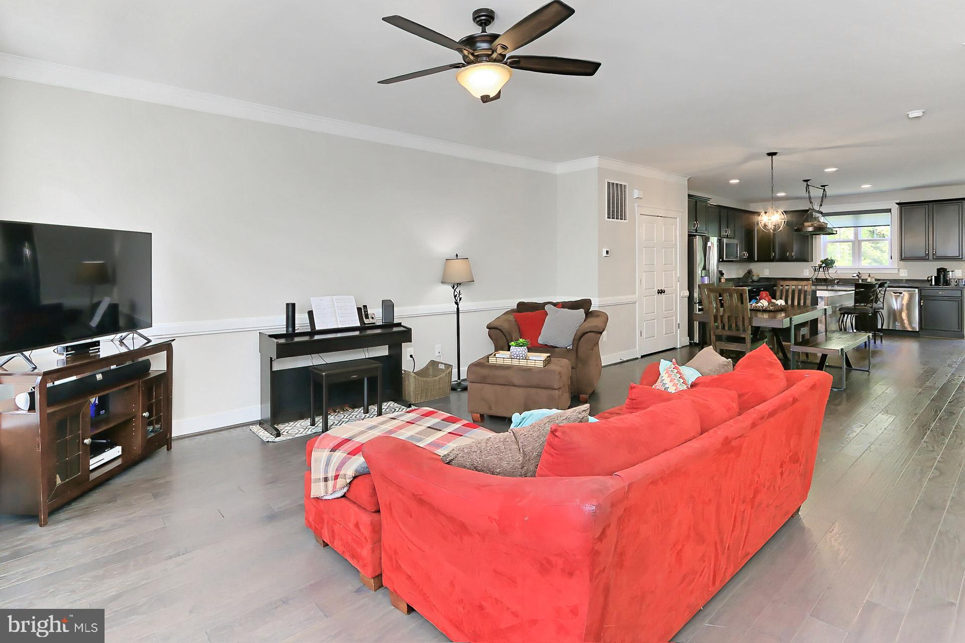 MAYFAIR - Residential