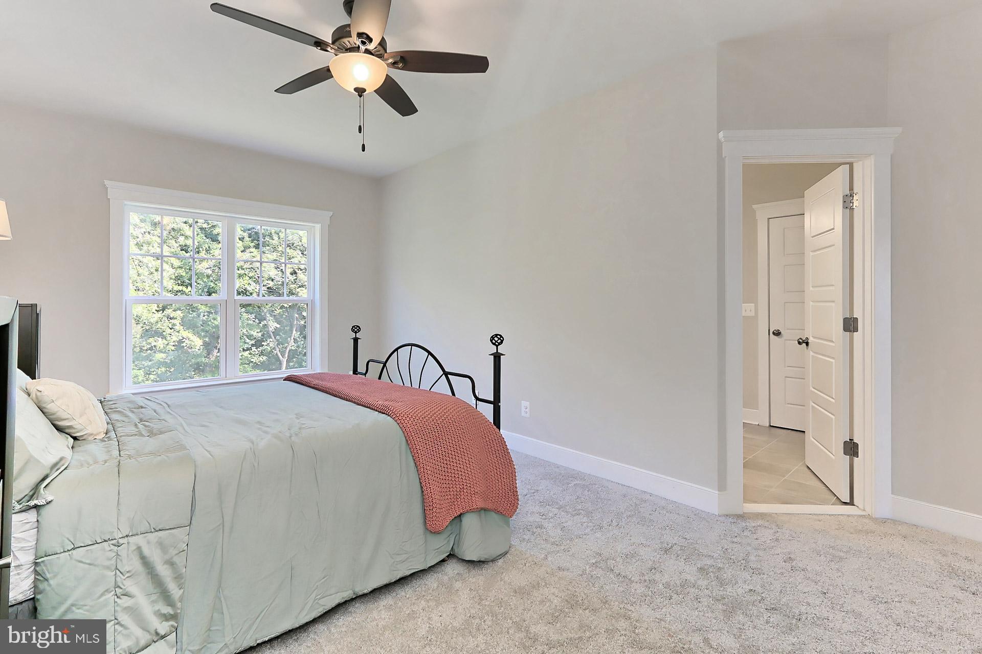 MAYFAIR - Residential