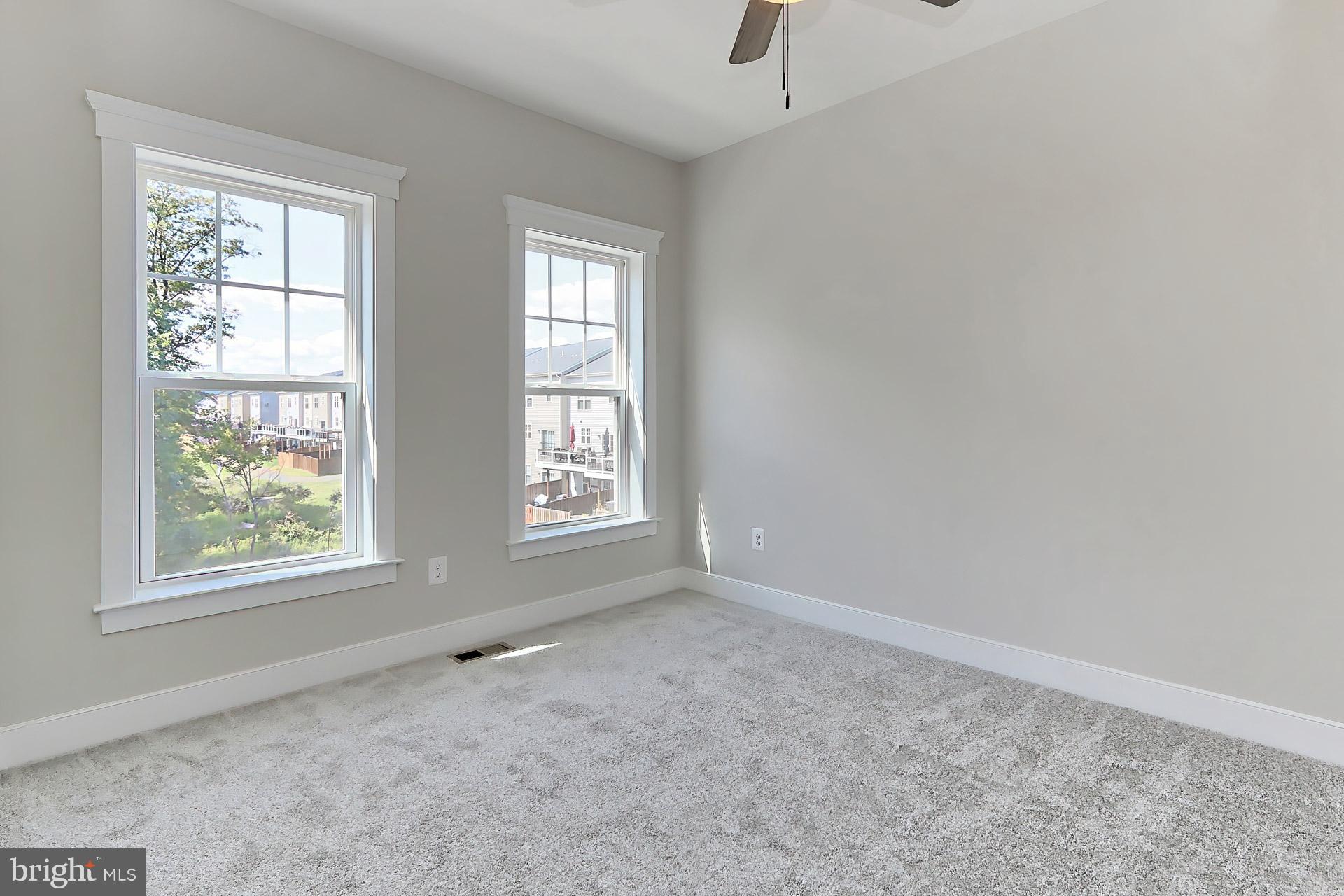 MAYFAIR - Residential