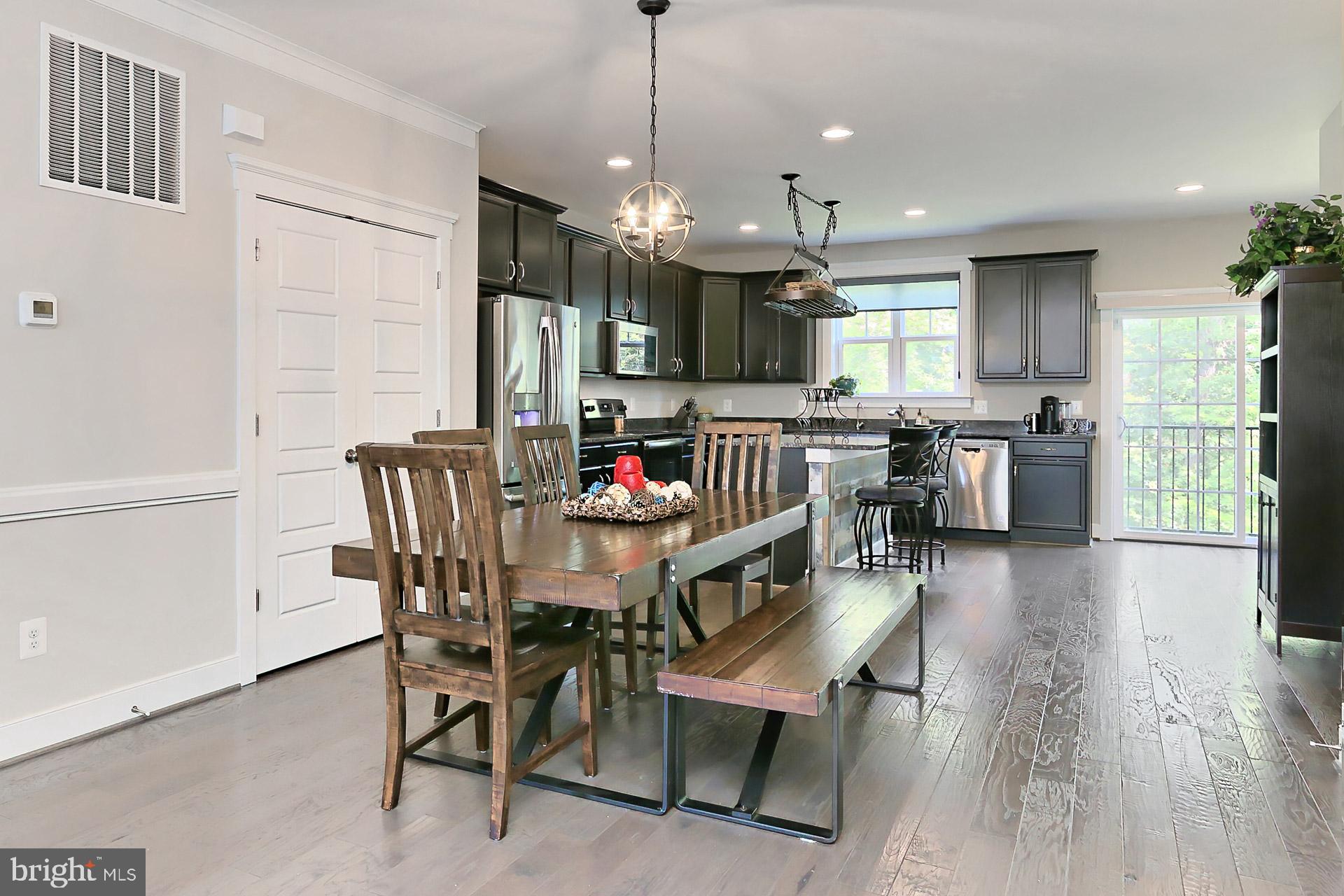 MAYFAIR - Residential