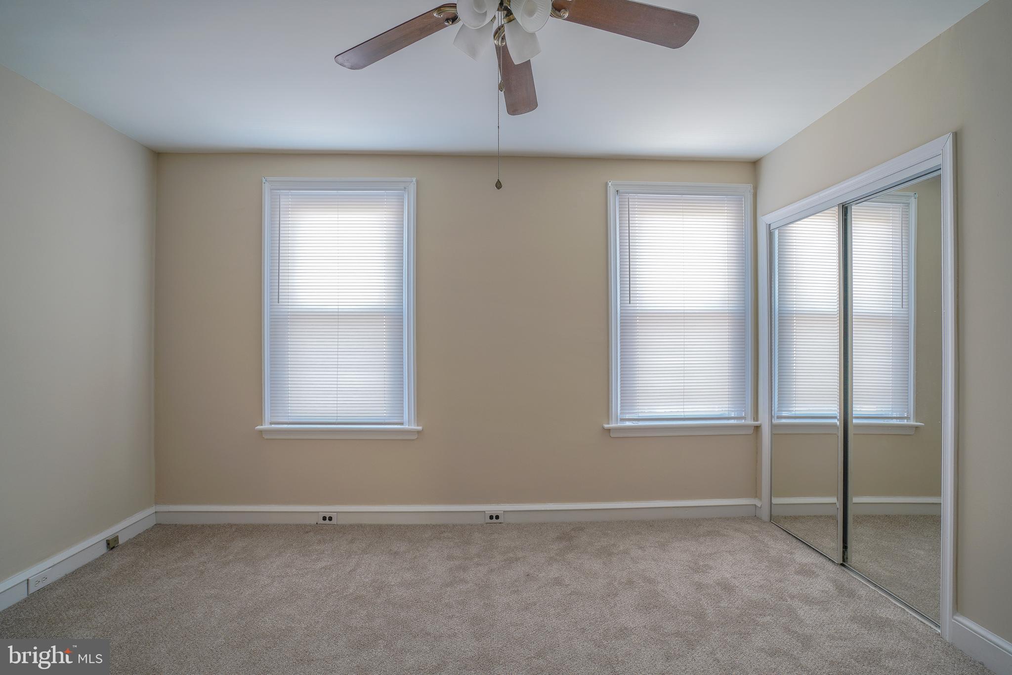 BRIDESBURG - Residential