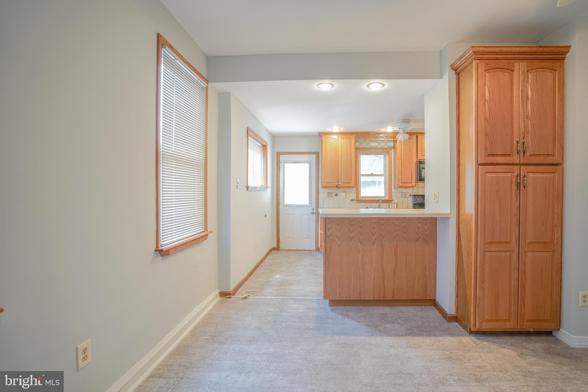 BRIDESBURG - Residential