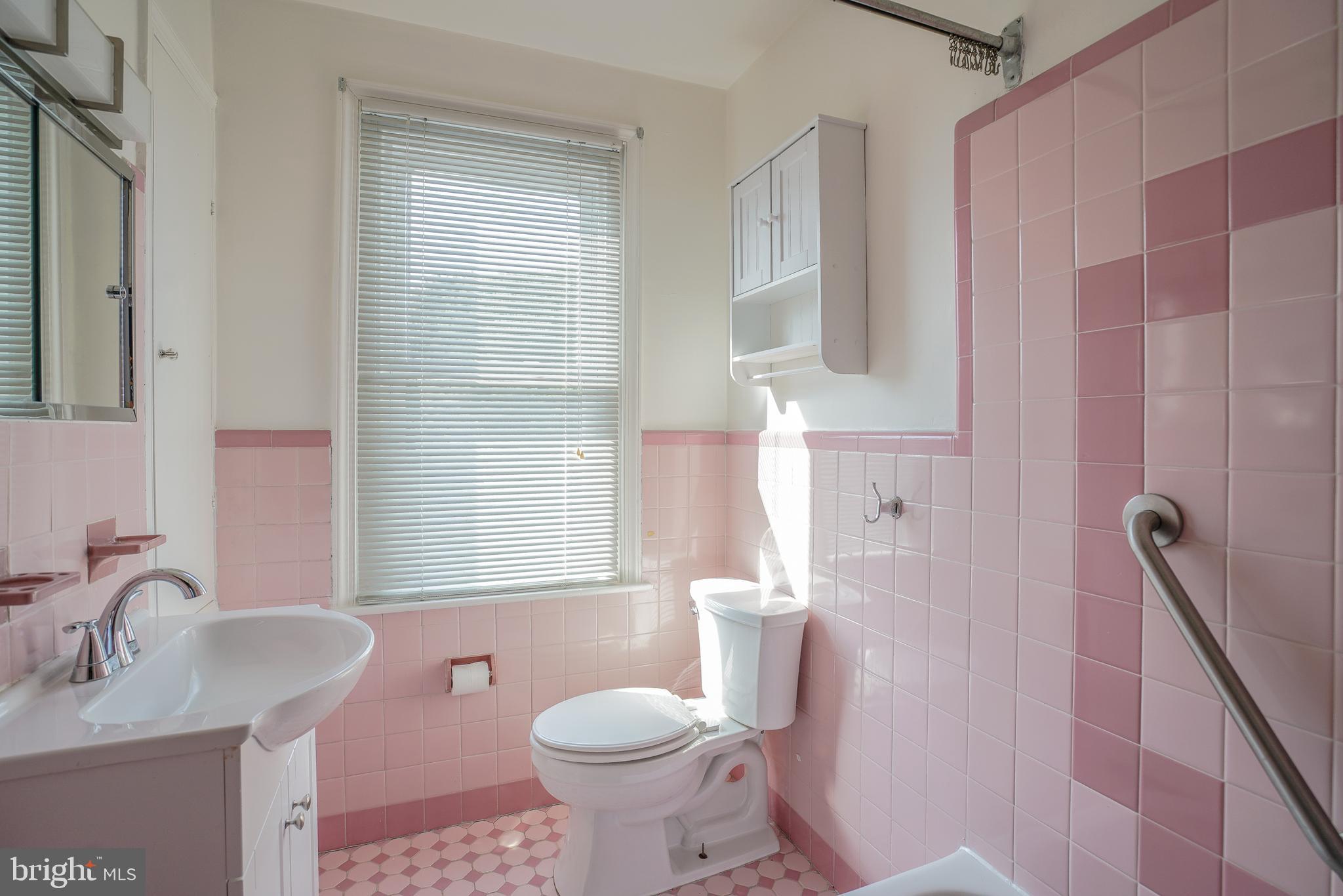 BRIDESBURG - Residential