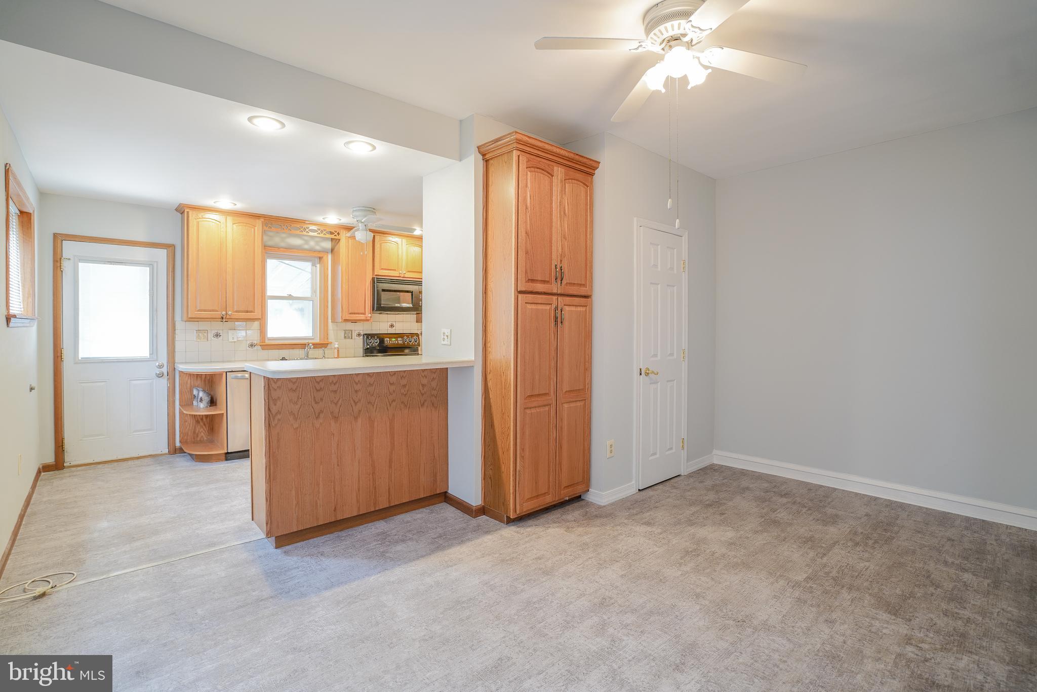 BRIDESBURG - Residential