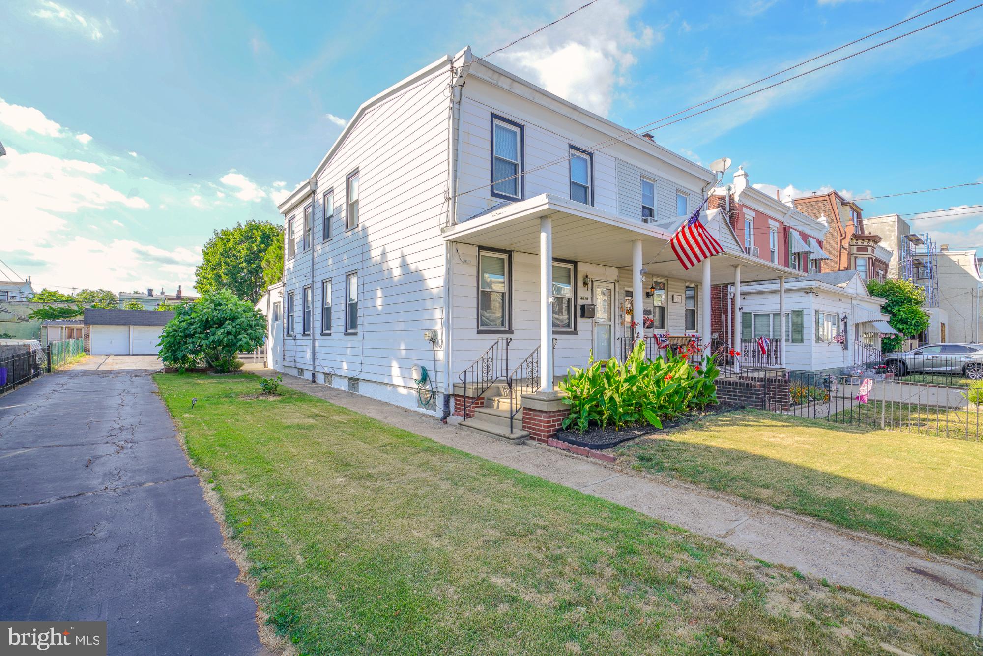 BRIDESBURG - Residential