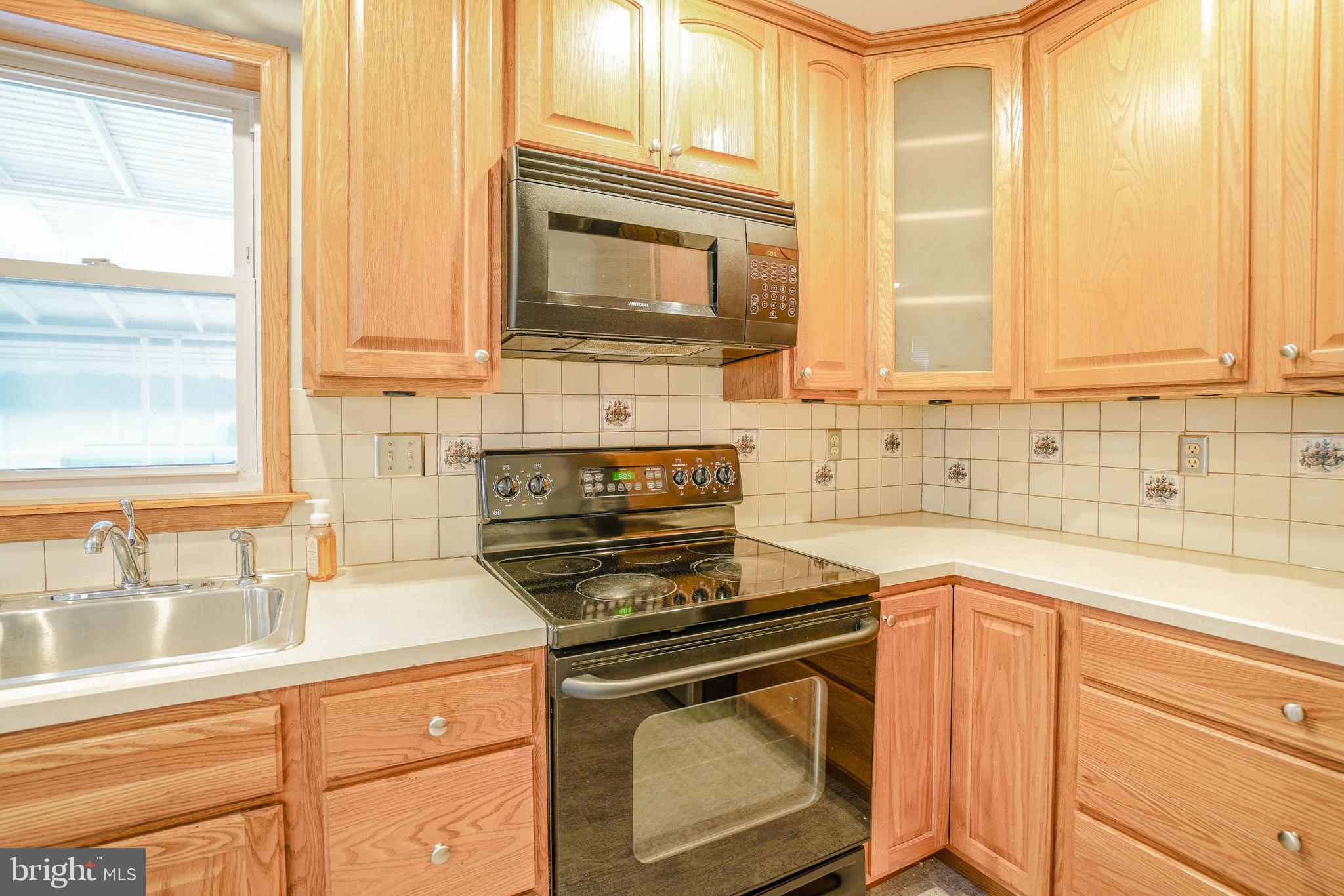 BRIDESBURG - Residential