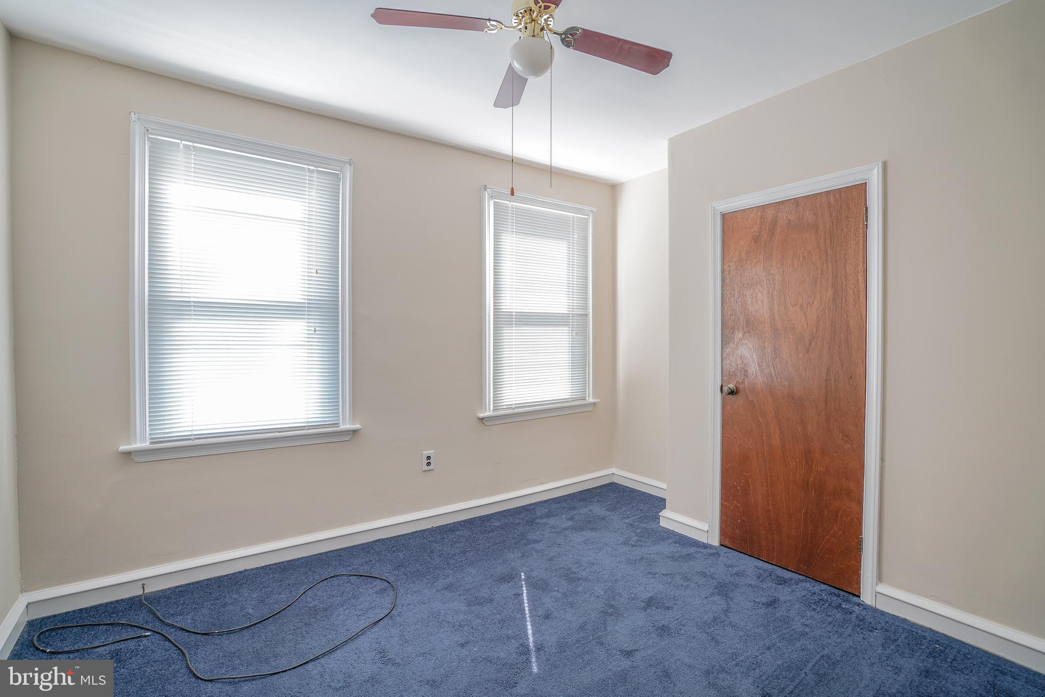 BRIDESBURG - Residential