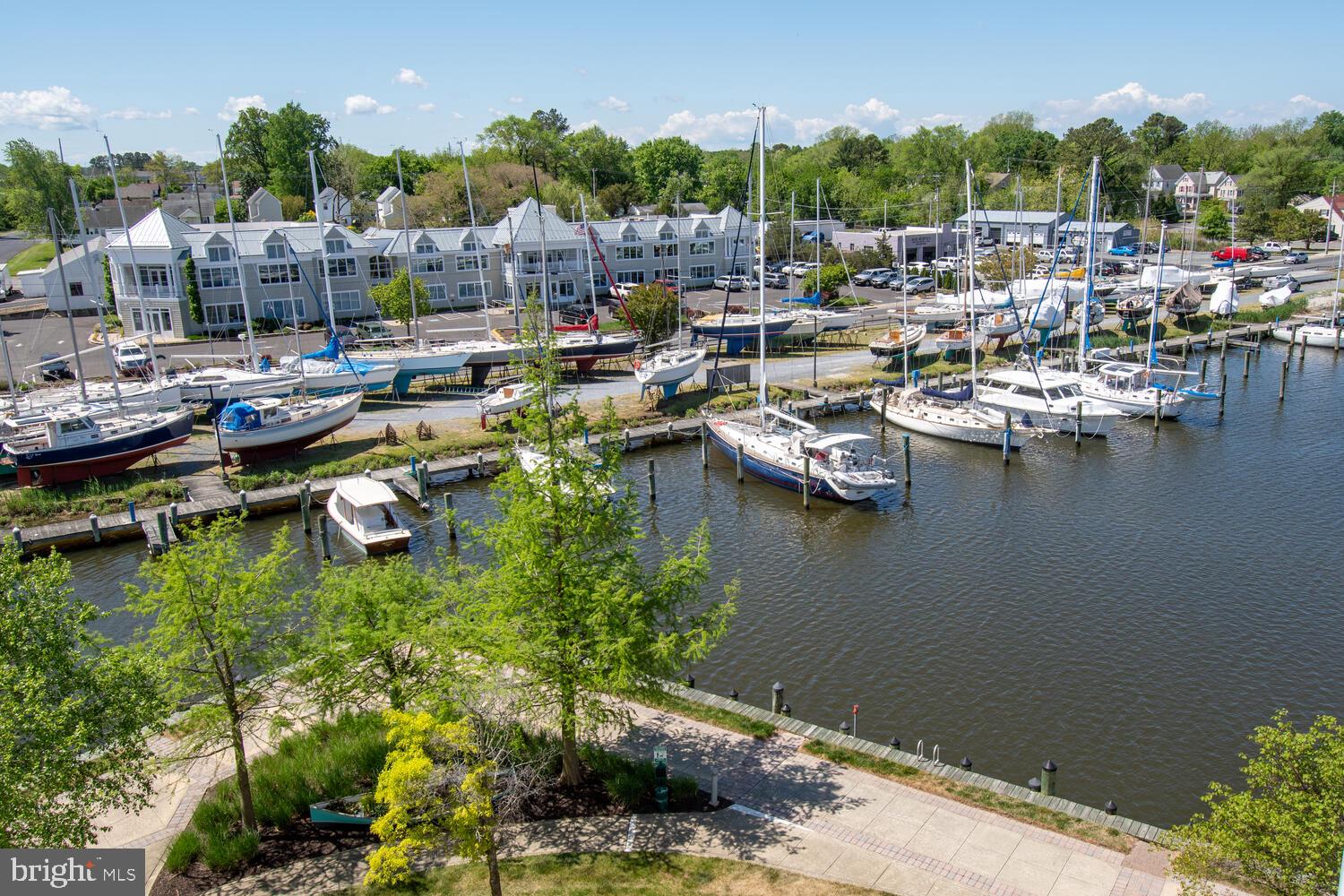 DEEP HARBOR - Residential