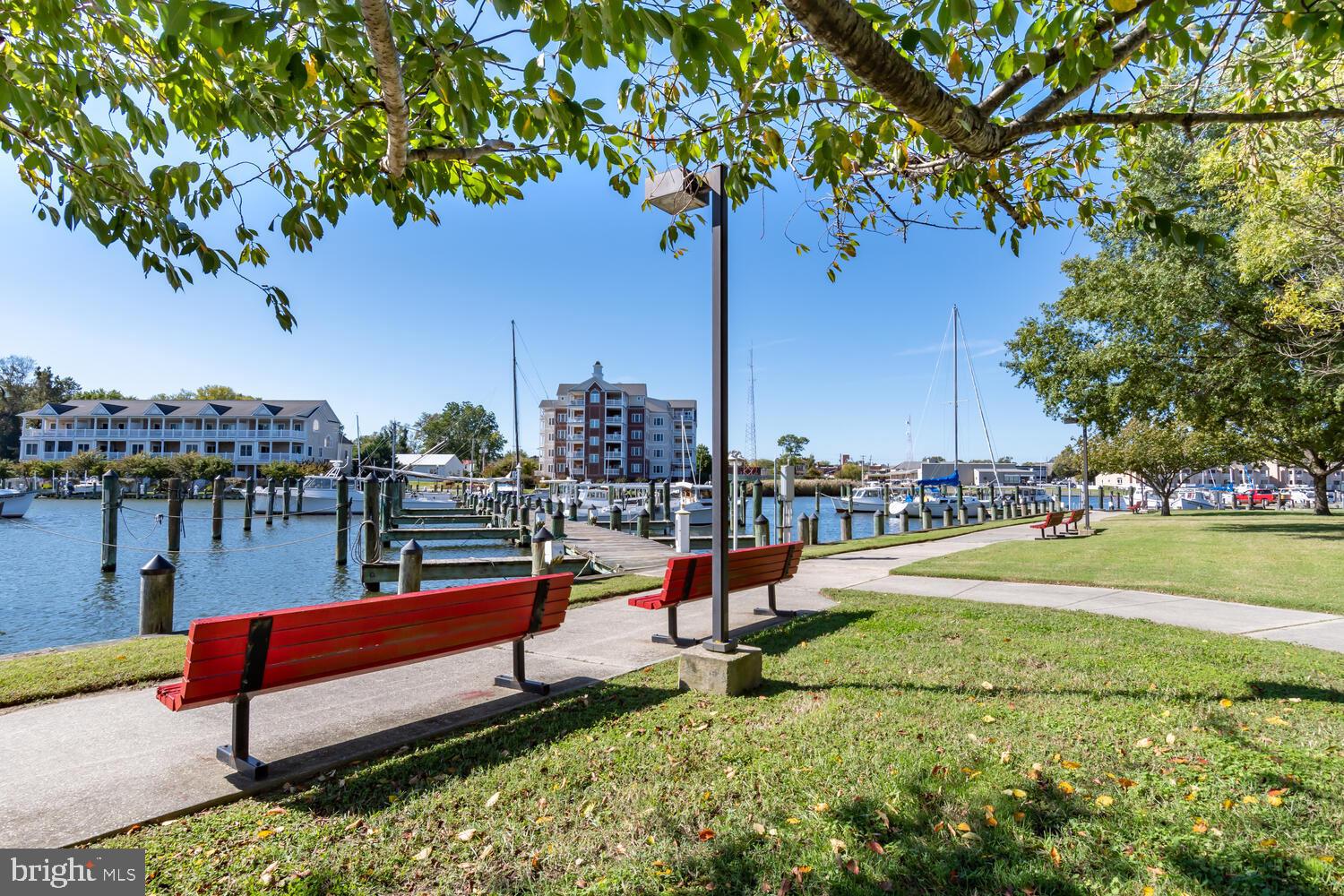 DEEP HARBOR - Residential