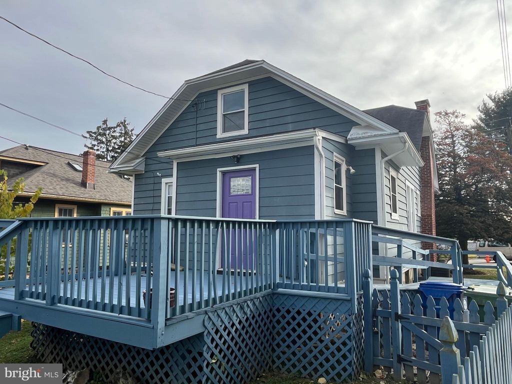 Photo of 3400 Glenmore Avenue, BALTIMORE, MD 21214 (MLS # MDBA2189356)