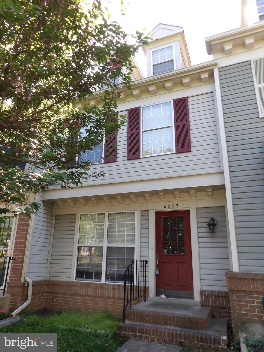 Gorgeous spacious around 2000 sq ft townhome. Partially Freshly painted. Boasts a light filled spacious open floor plan with a brand new kitchen, newer stainless steel appliances. quartz counters.  A family room with fireplace, bright and airy,  deck and back to trees.  Large bedrooms on the upper two levels. Primary Bedroom with own bath with loft. Good sizes bedrooms, a hallway full baths.  Convenient laundry at basement.  Walk out lower level featuring a den with a full bath. Most of floors are hardwood - nice and clean. Professional clean and shampoo carpet. Super easy parking. Located in the heart of Fairfax County.  Easy commute and close to everything. Must See.  Please follow CDC guidelines, remove shoes, wear masks, avoid touching stuff and keep social distancing.  Easy Electronics Application Process, contact agent first before applying online.