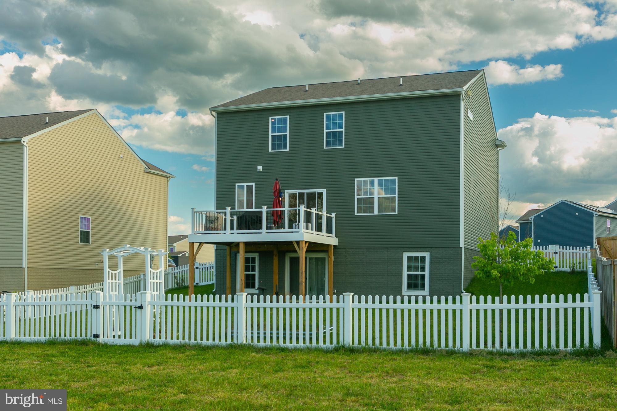 MAGNOLIA SPRINGS - Residential