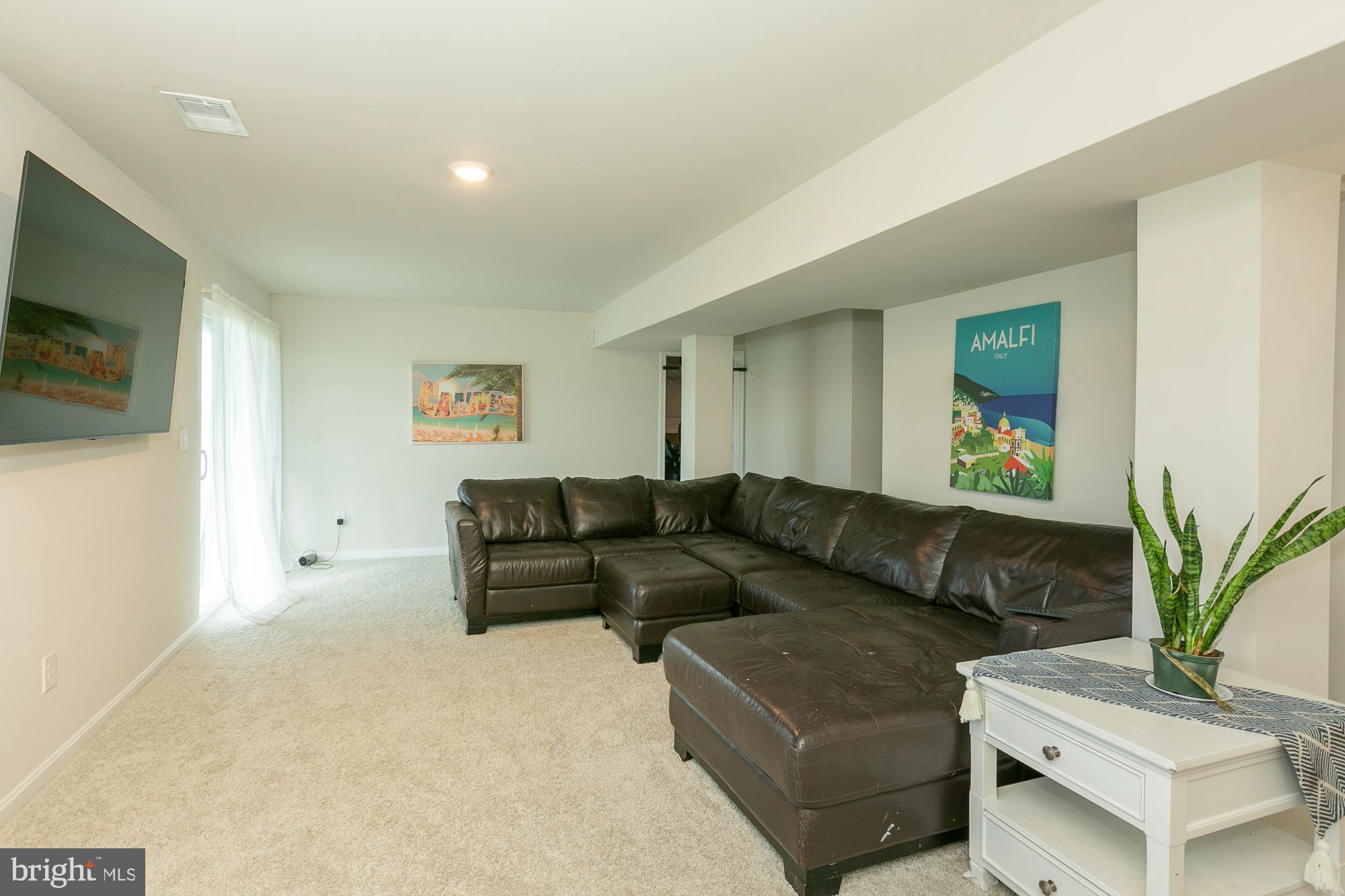 MAGNOLIA SPRINGS - Residential