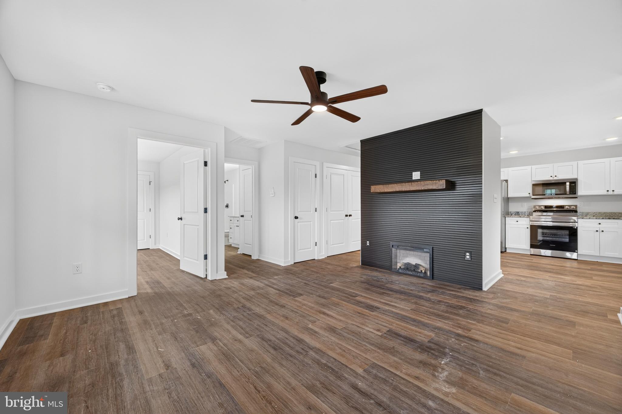 33A ET ANDREWS WAY