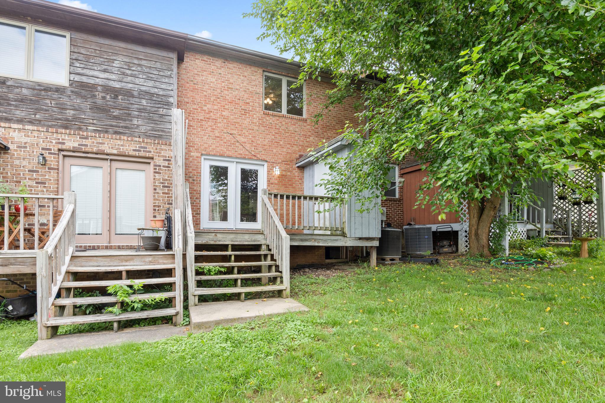 WALNUT RIDGE - Residential