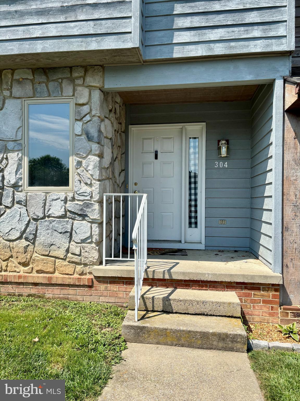 304 RIDGEWOOD AVENUE
