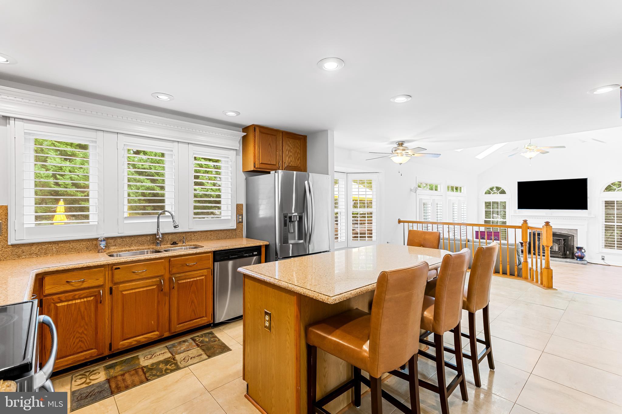 MONTGOMERY MEADOWS - Residential