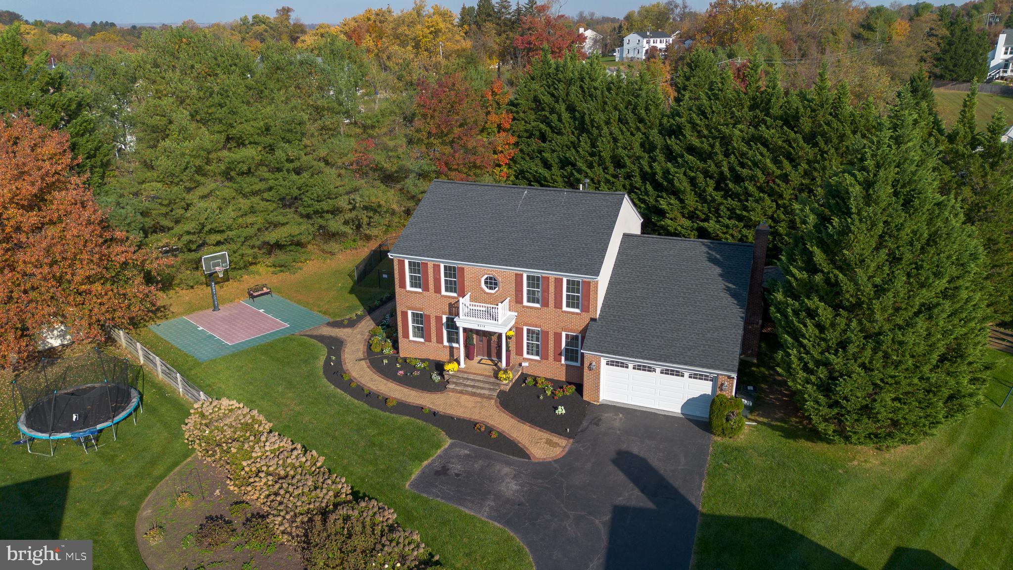 MONTGOMERY MEADOWS - Residential