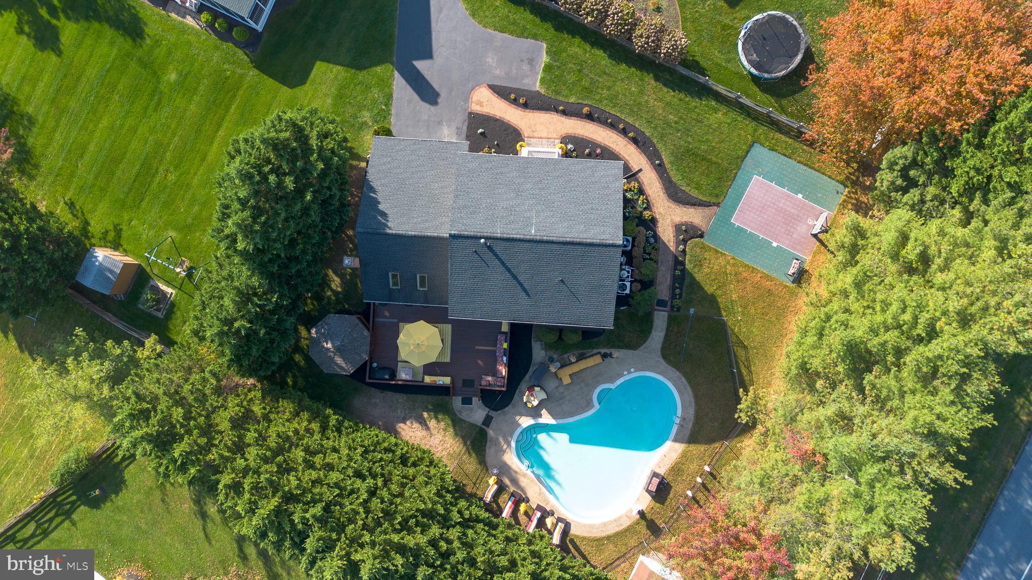 MONTGOMERY MEADOWS - Residential