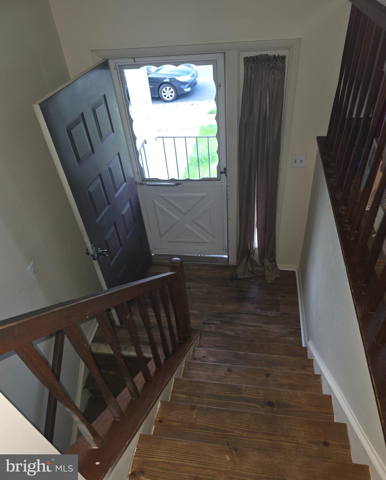 1407 GESNA DRIVE