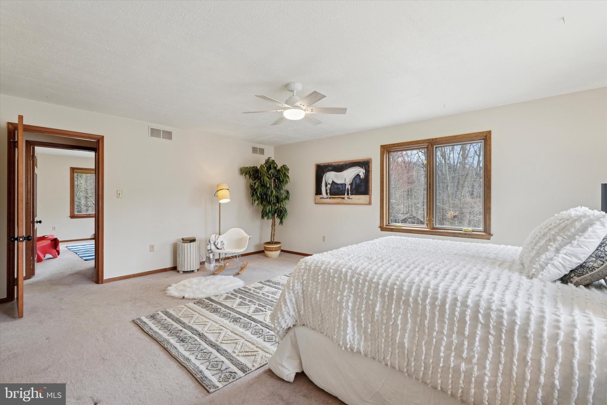 FOX HOLLOW - Residential