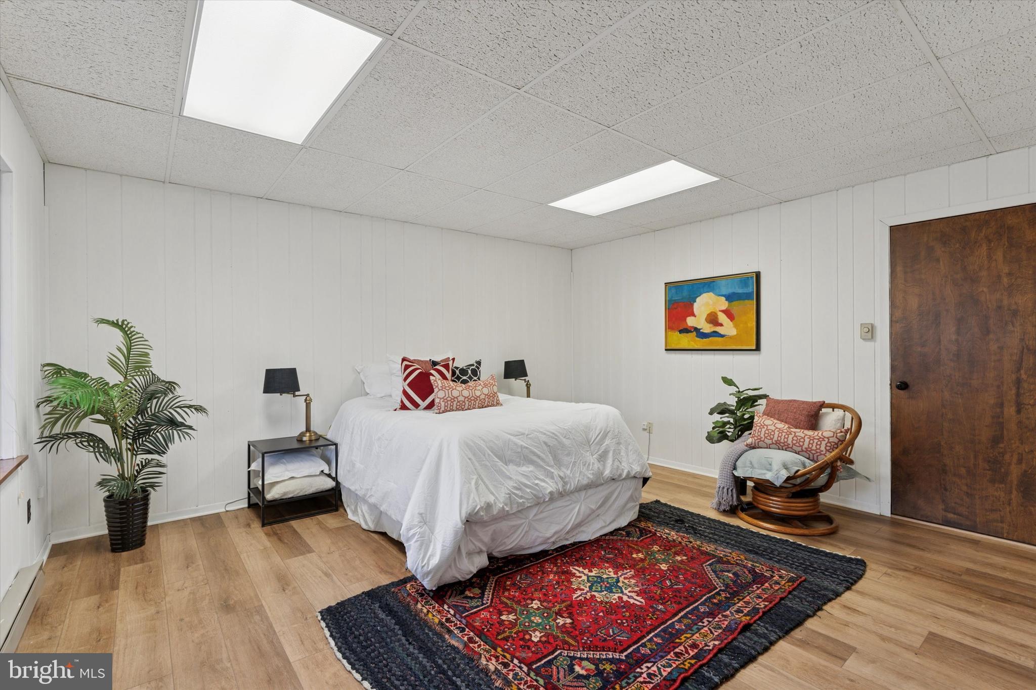 FOX HOLLOW - Residential