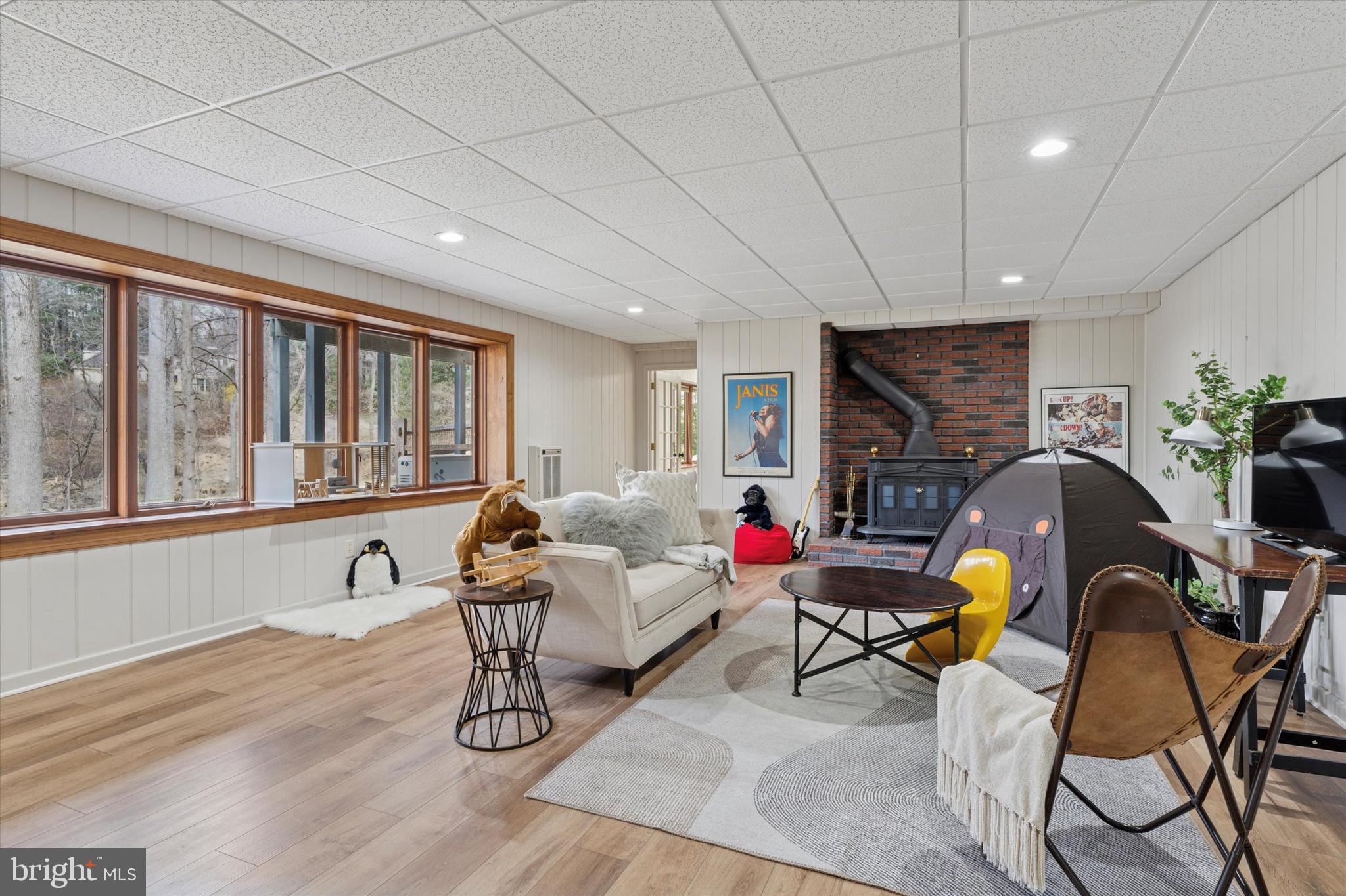 FOX HOLLOW - Residential