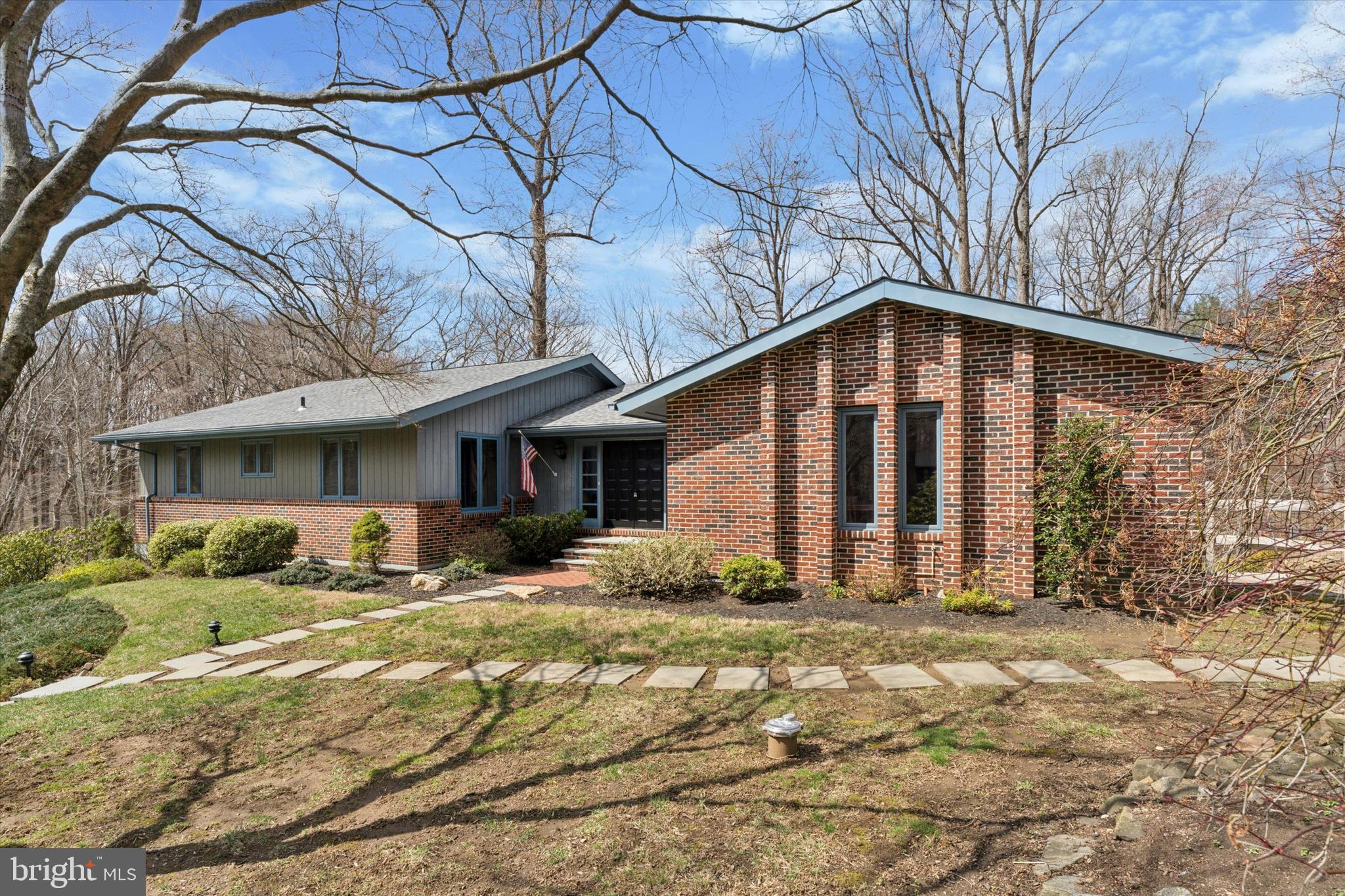 FOX HOLLOW - Residential