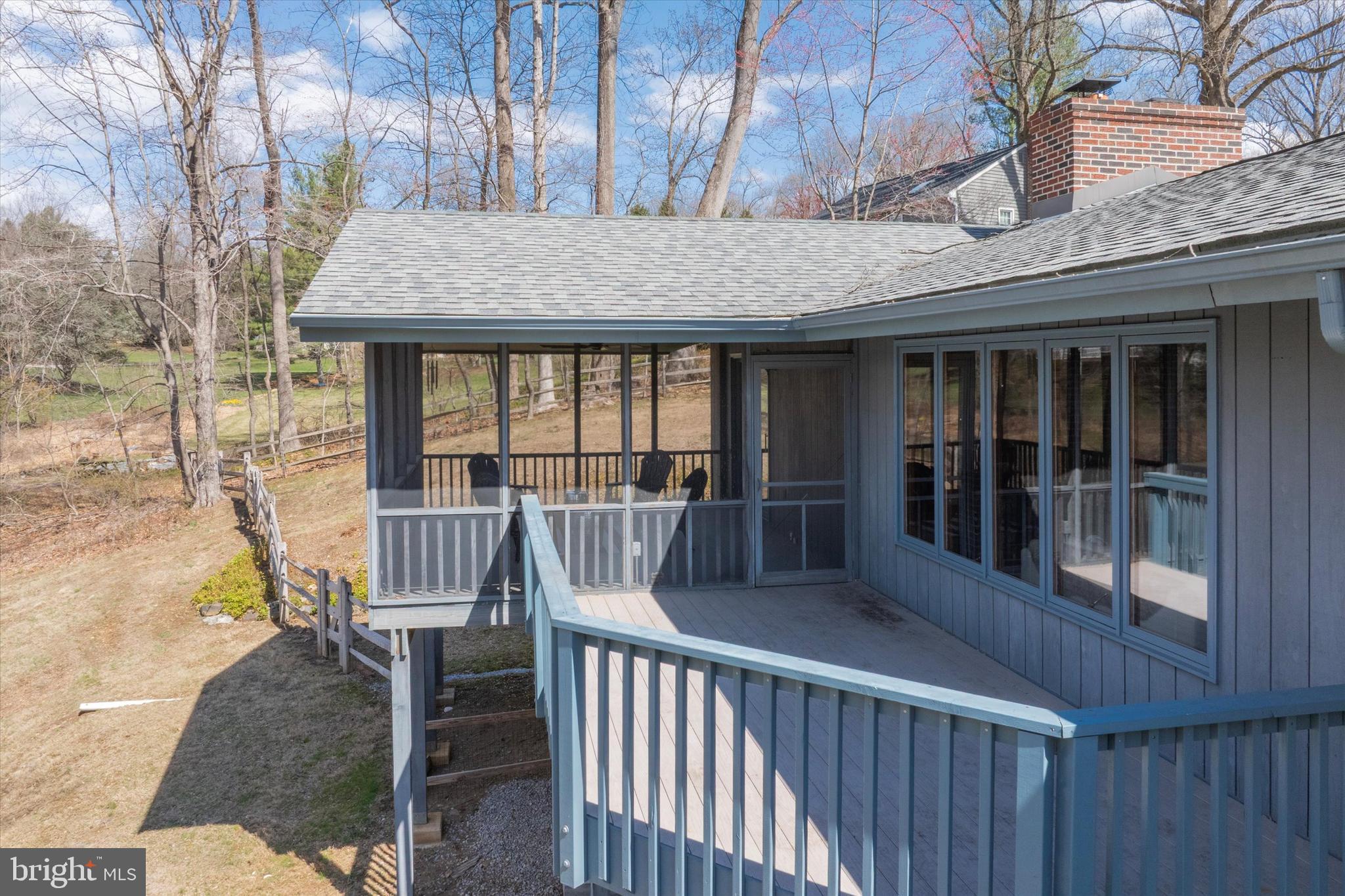 FOX HOLLOW - Residential