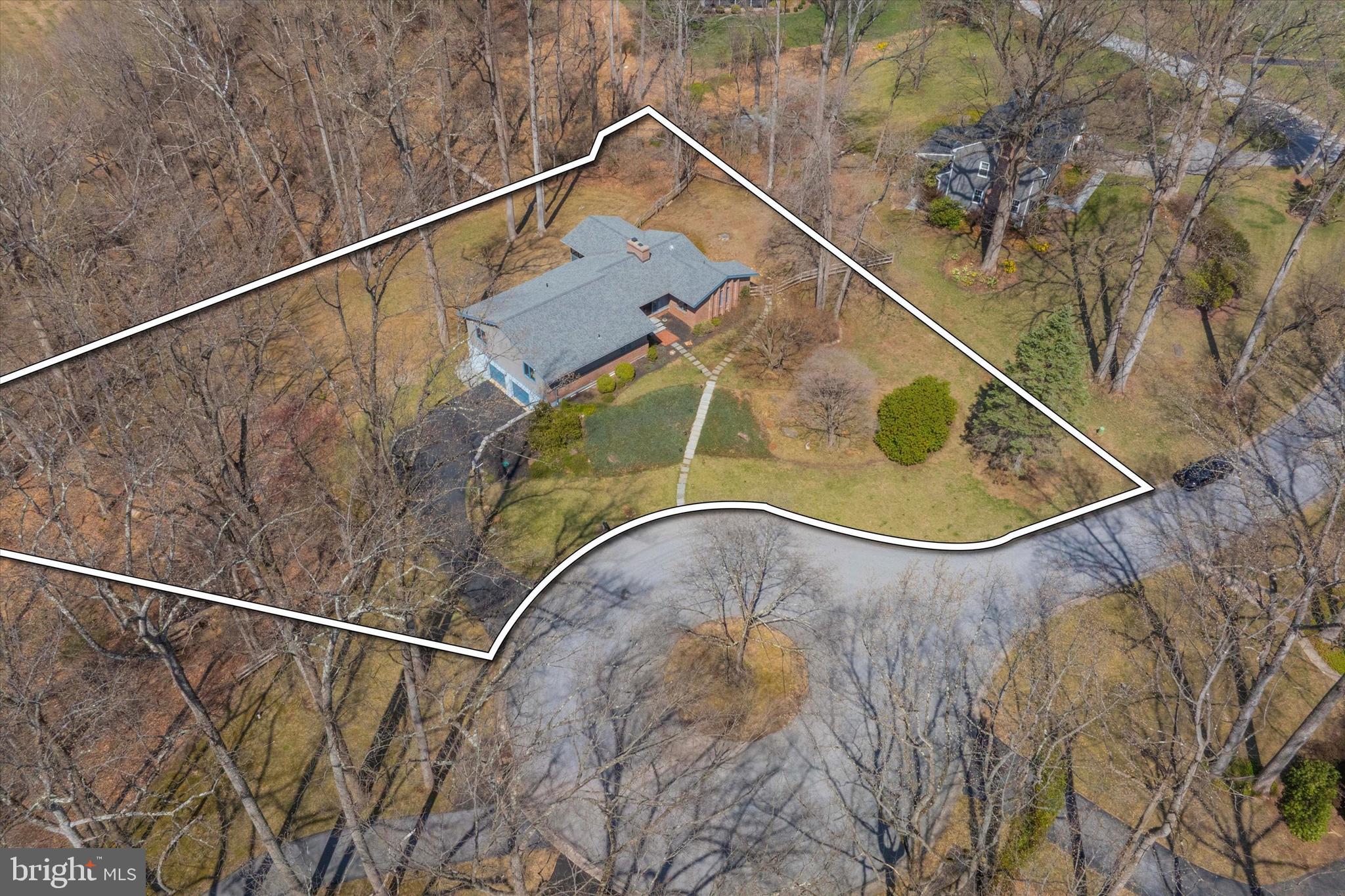 FOX HOLLOW - Residential